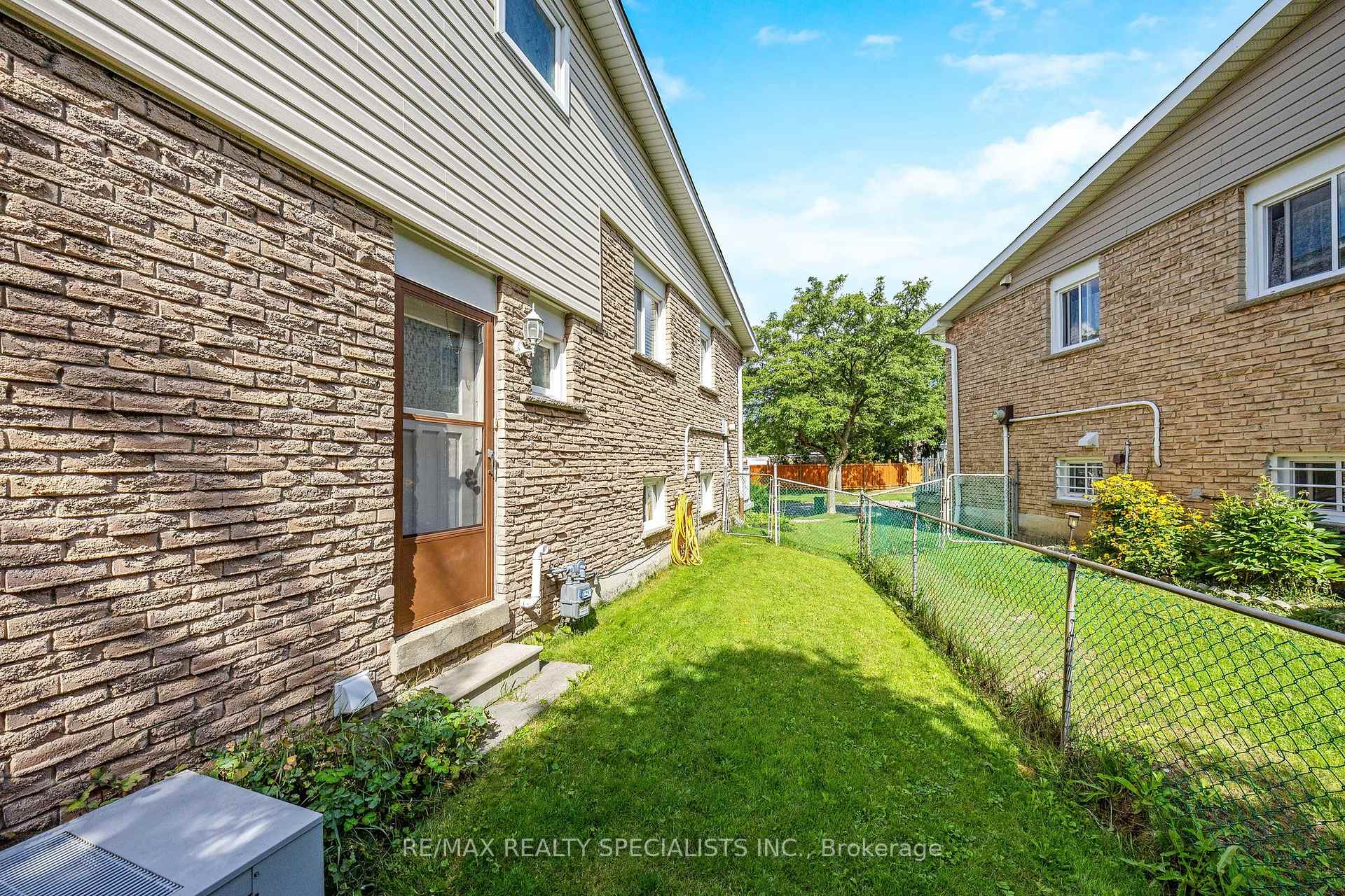 Photo 38 of 6356 Chaumont Crescent, Mississauga, Meadowvale — HOMEH