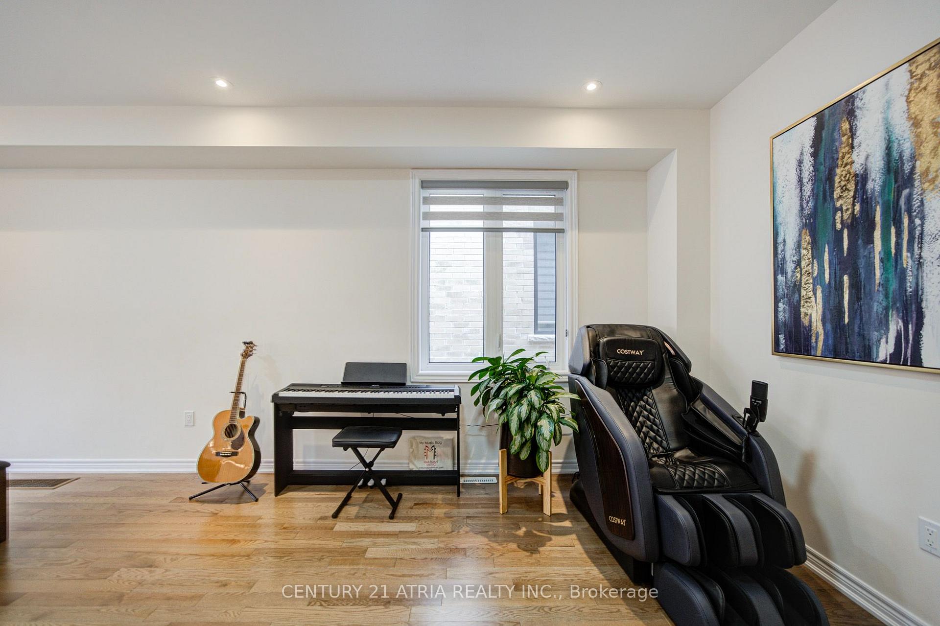Photo 8 of 1304 Klondike Drive, Oshawa, Kedron — HOMEH