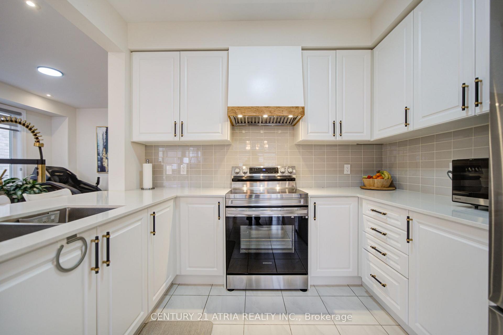 Photo 19 of 1304 Klondike Drive, Oshawa, Kedron — HOMEH