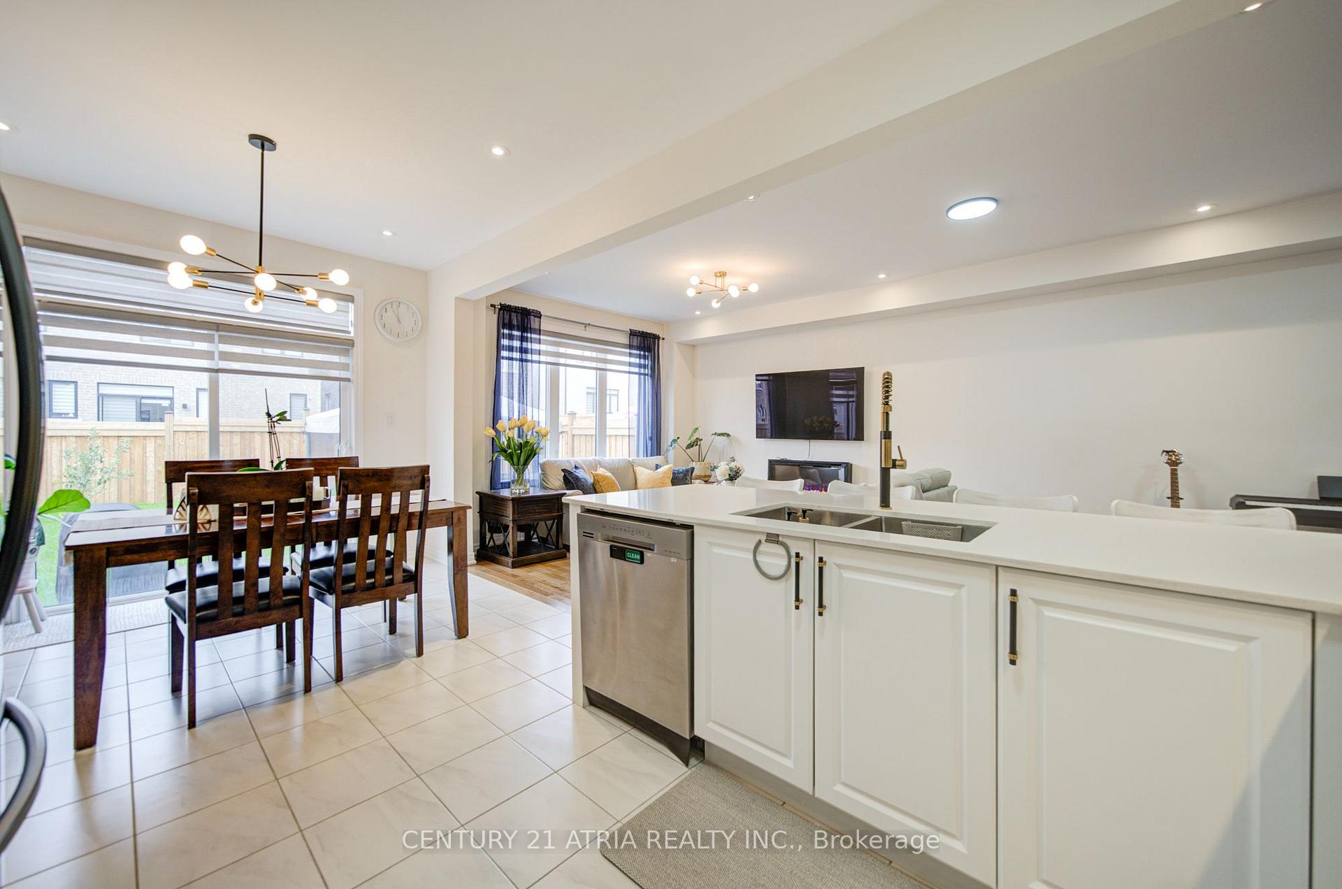Photo 20 of 1304 Klondike Drive, Oshawa, Kedron — HOMEH