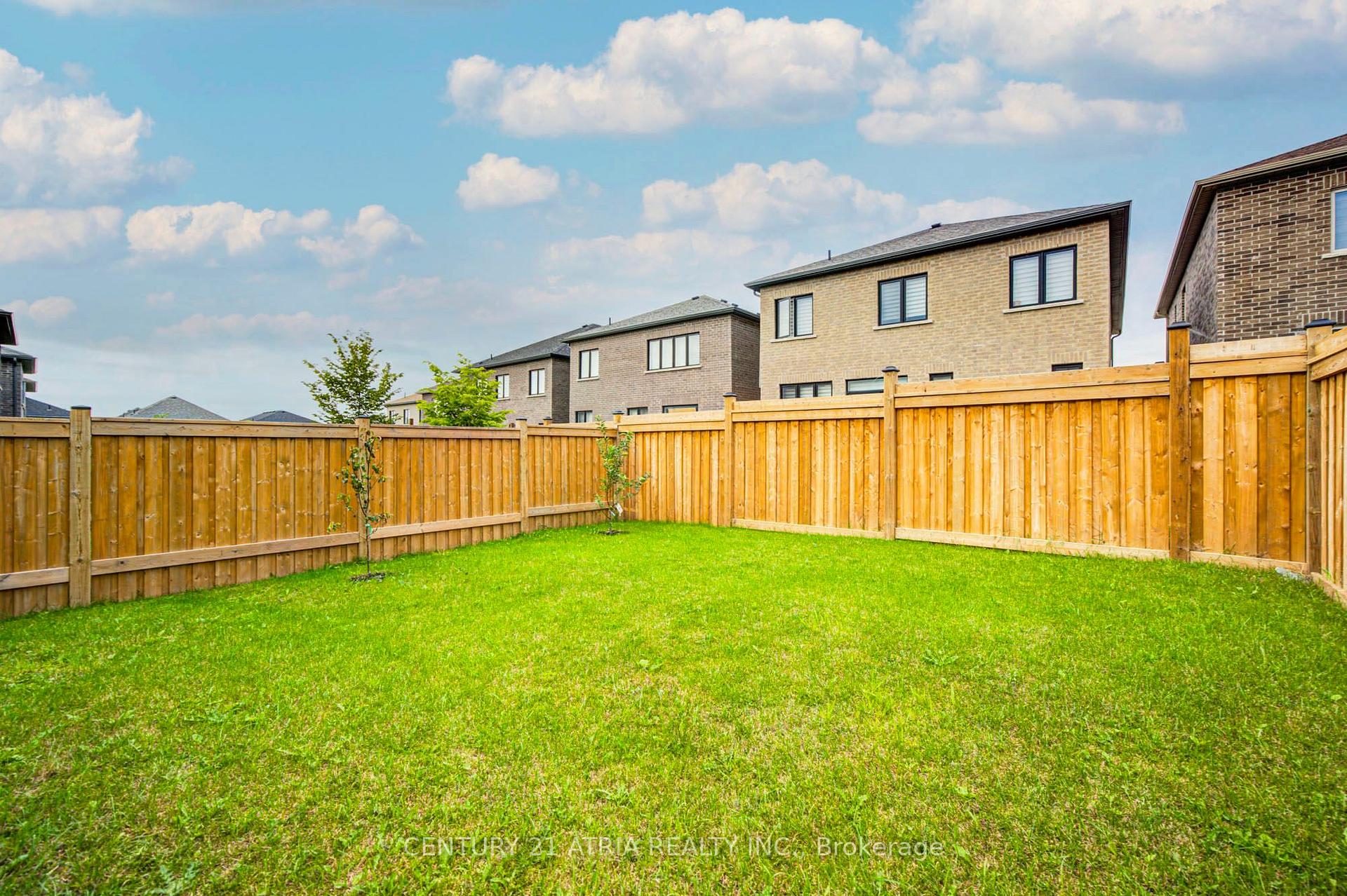 Photo 35 of 1304 Klondike Drive, Oshawa, Kedron — HOMEH