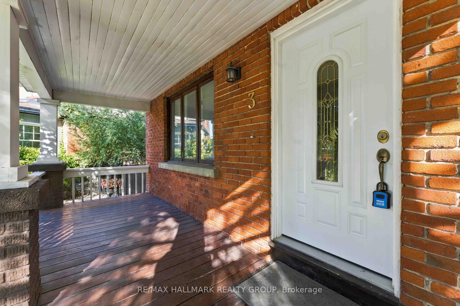 Photo 3 of 3 Ashbury Place, Ottawa, Lindenlea — HOMEH