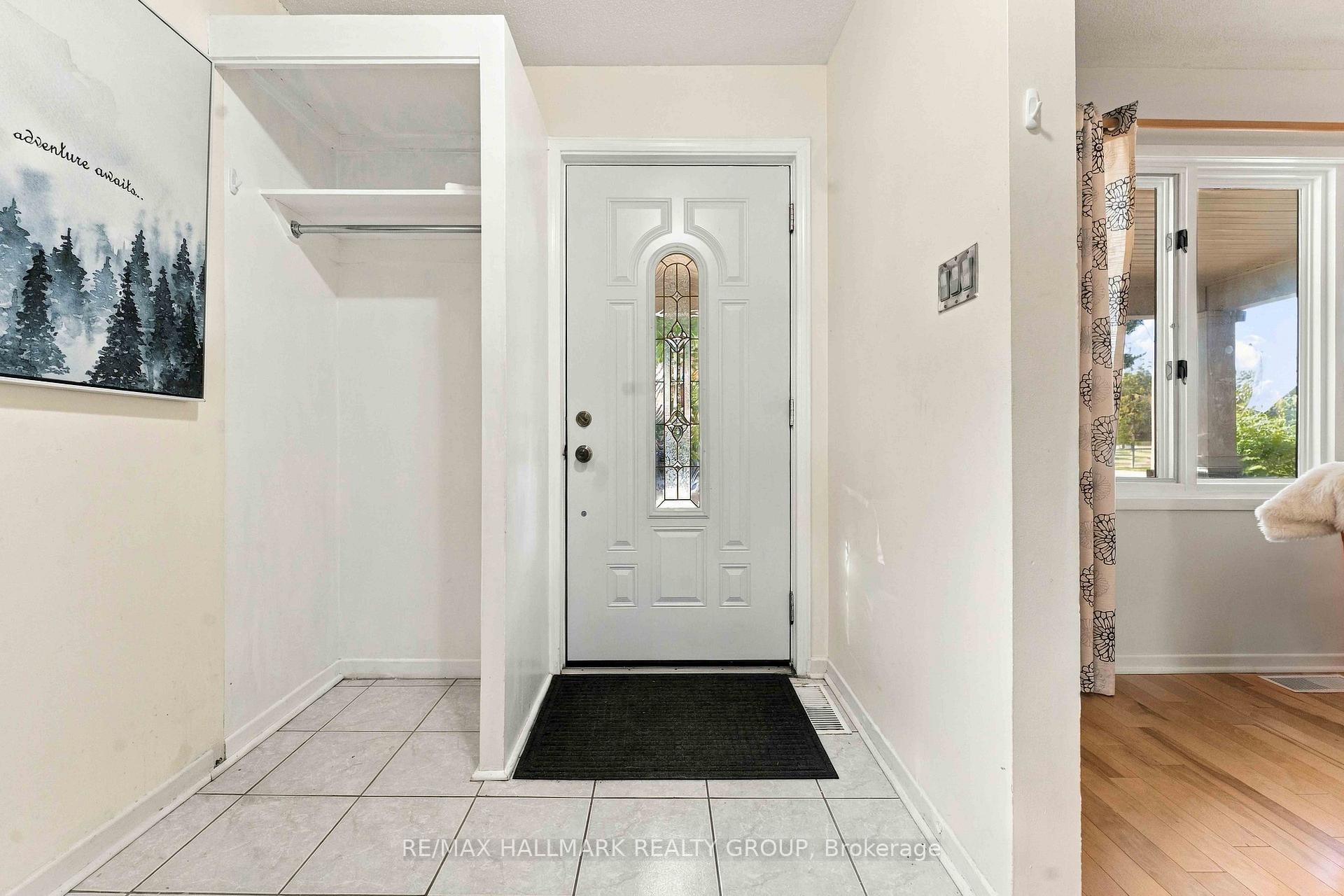 Photo 5 of 3 Ashbury Place, Ottawa, Lindenlea — HOMEH