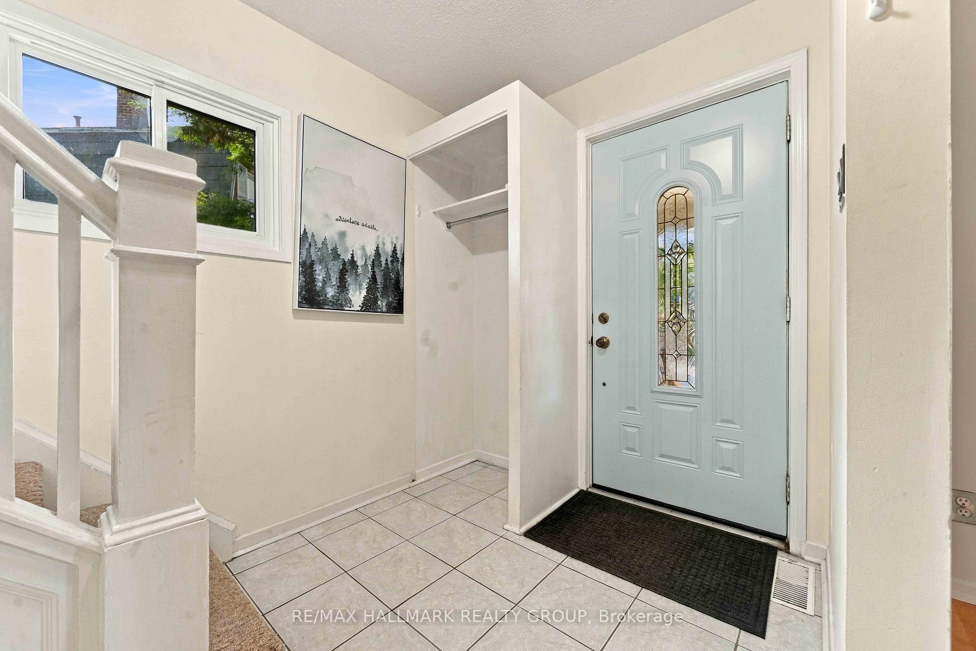Photo 7 of 3 Ashbury Place, Ottawa, Lindenlea — HOMEH