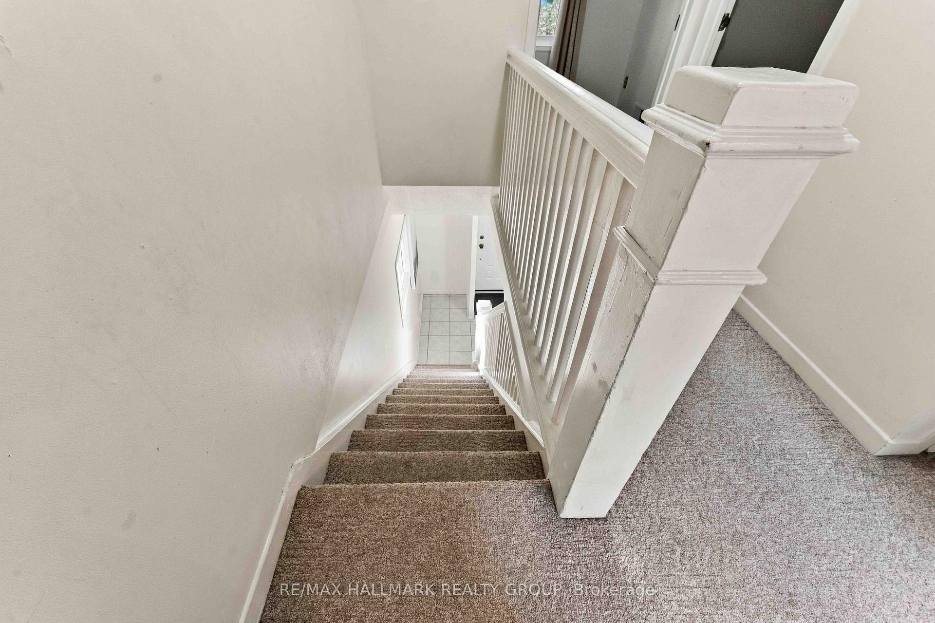 Photo 18 of 3 Ashbury Place, Ottawa, Lindenlea — HOMEH