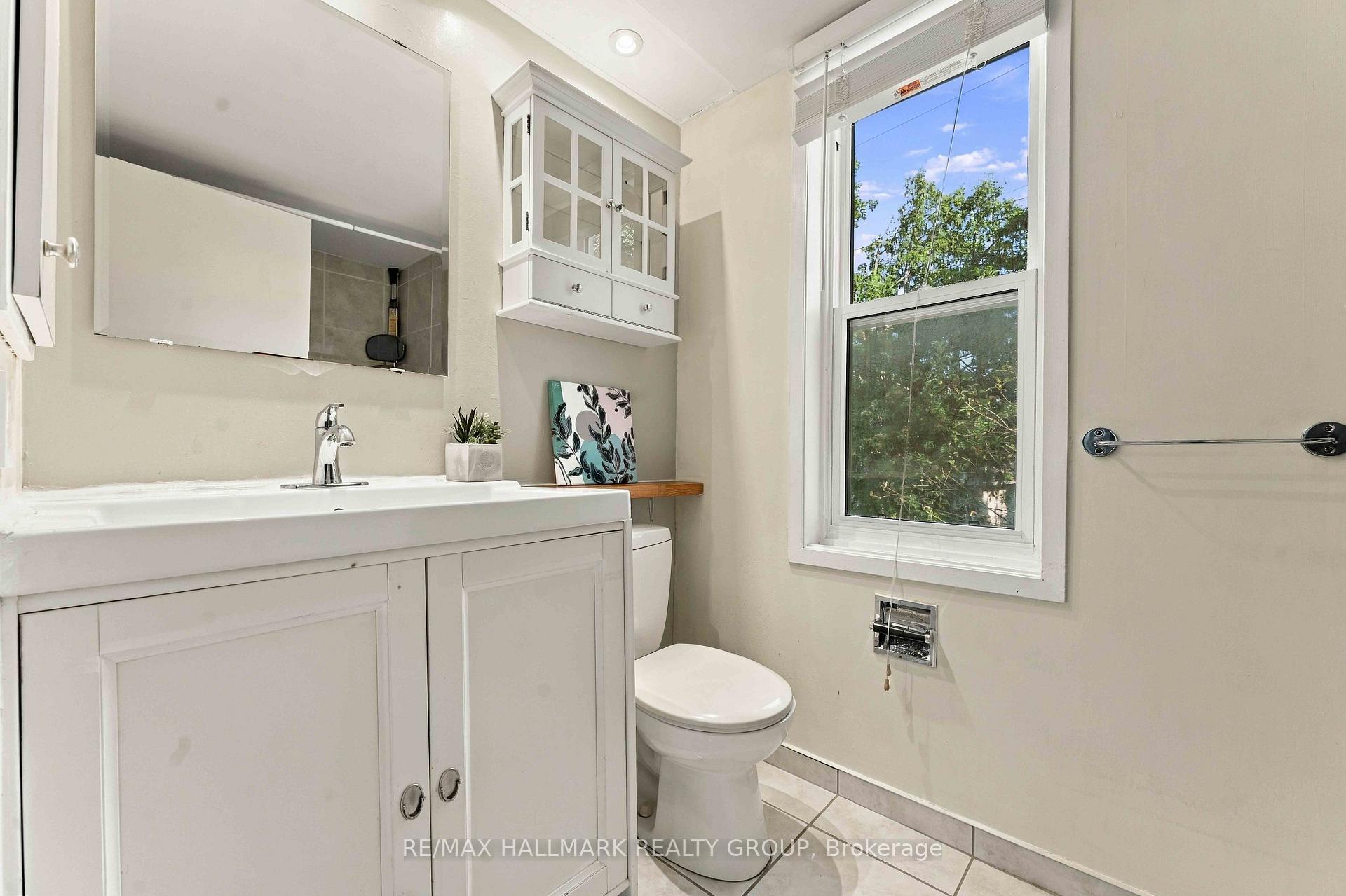 Photo 20 of 3 Ashbury Place, Ottawa, Lindenlea — HOMEH
