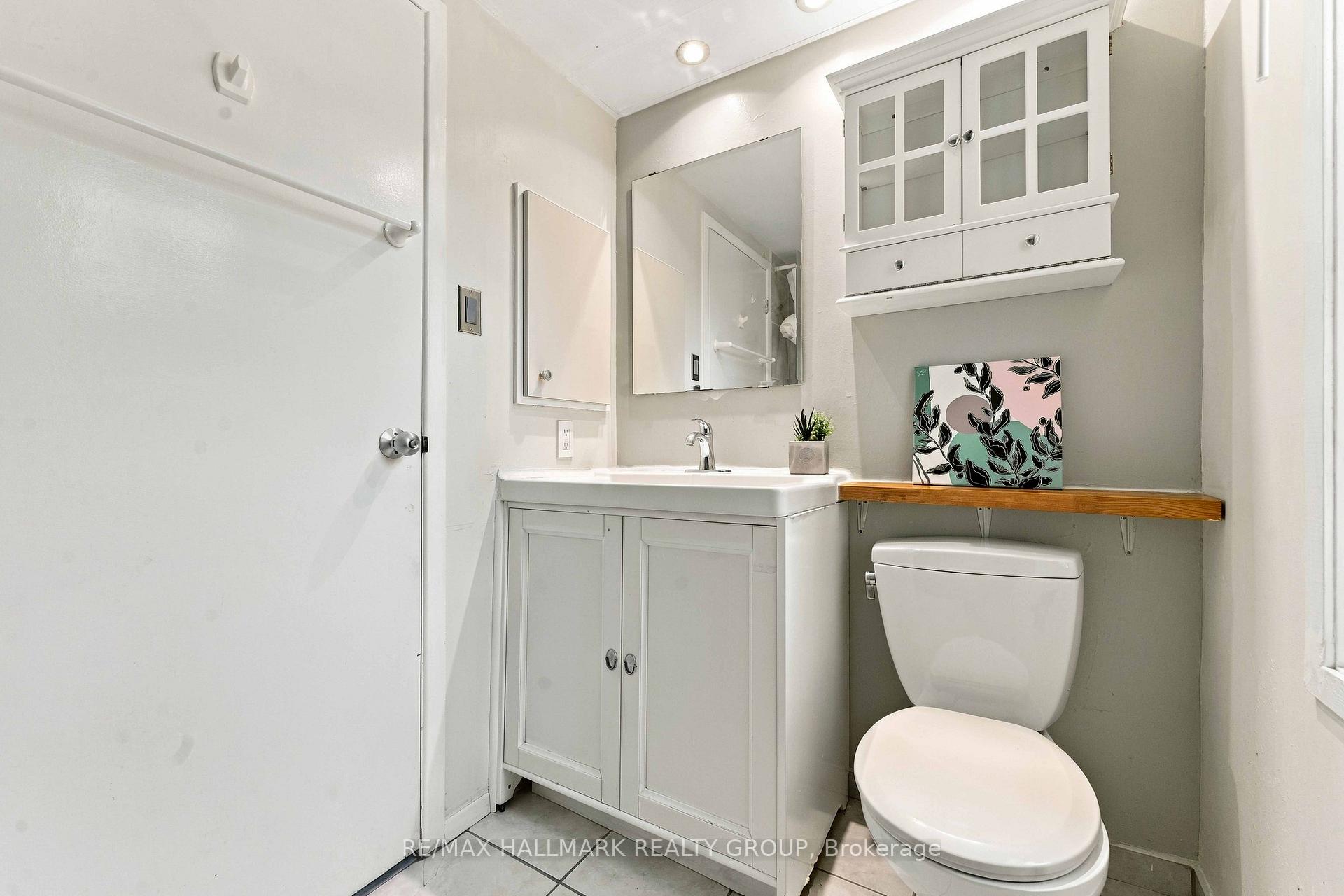 Photo 21 of 3 Ashbury Place, Ottawa, Lindenlea — HOMEH