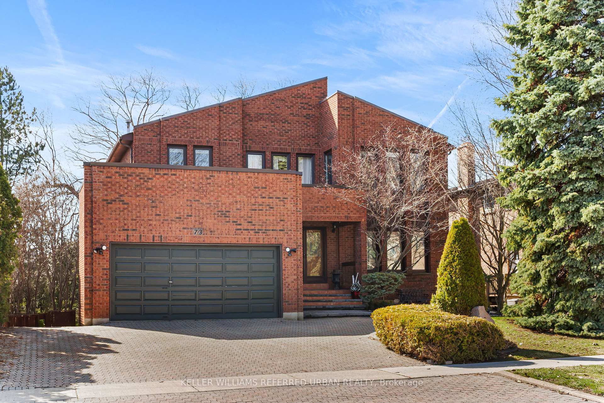 Photo 4 of 73 Garnier Court, North York, Bayview Woods-Steeles — HOMEH