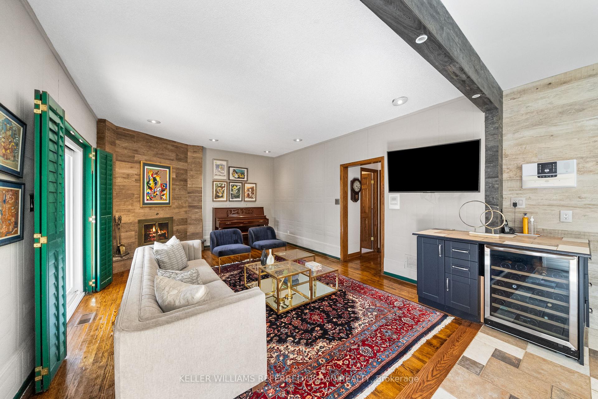 Photo 13 of 73 Garnier Court, North York, Bayview Woods-Steeles — HOMEH