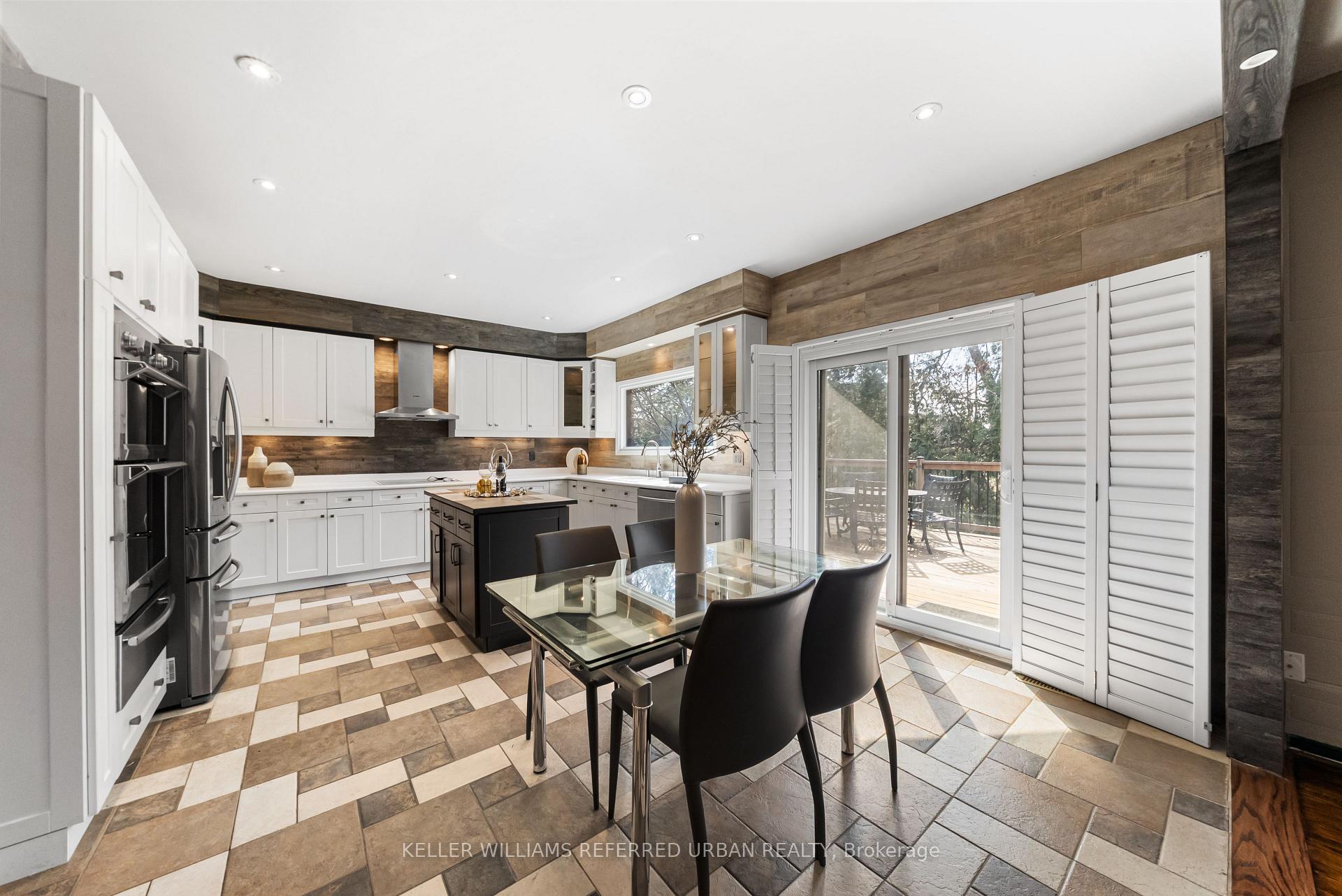 Photo 15 of 73 Garnier Court, North York, Bayview Woods-Steeles — HOMEH