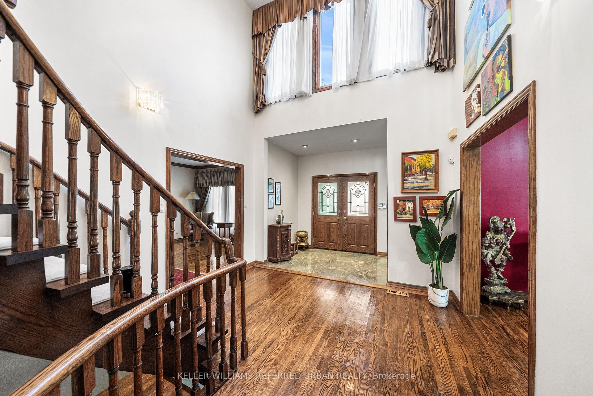 Photo 25 of 73 Garnier Court, North York, Bayview Woods-Steeles — HOMEH