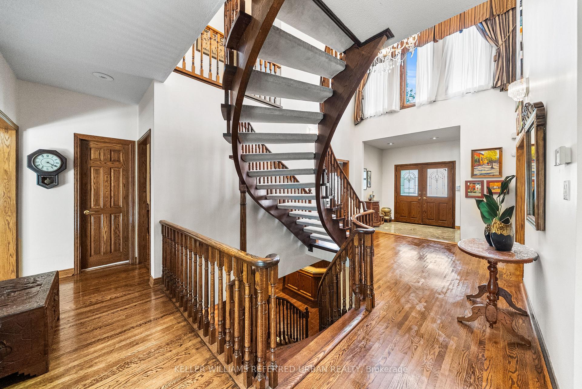 Photo 26 of 73 Garnier Court, North York, Bayview Woods-Steeles — HOMEH