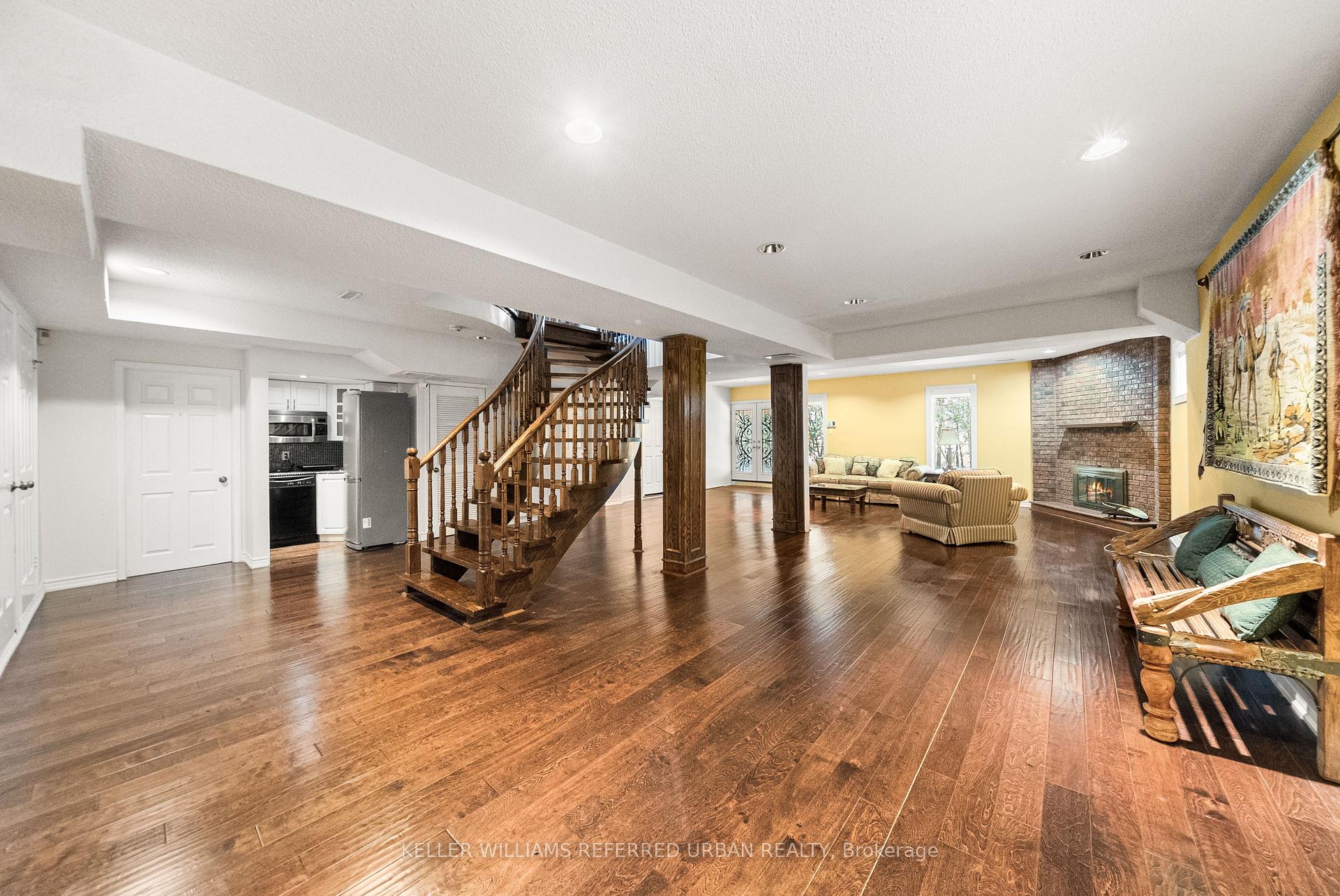 Photo 39 of 73 Garnier Court, North York, Bayview Woods-Steeles — HOMEH