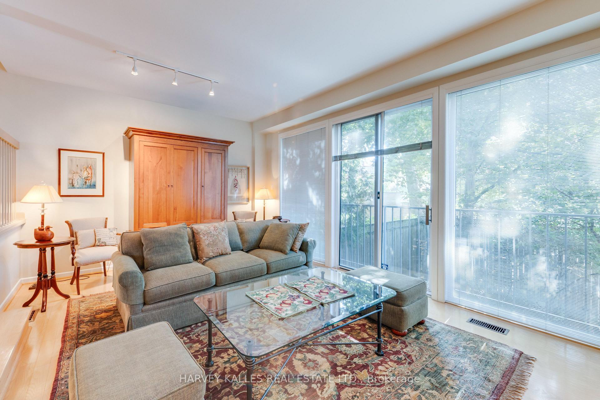 Photo 5 of 45 Melgund Road, Toronto, Casa Loma — HOMEH