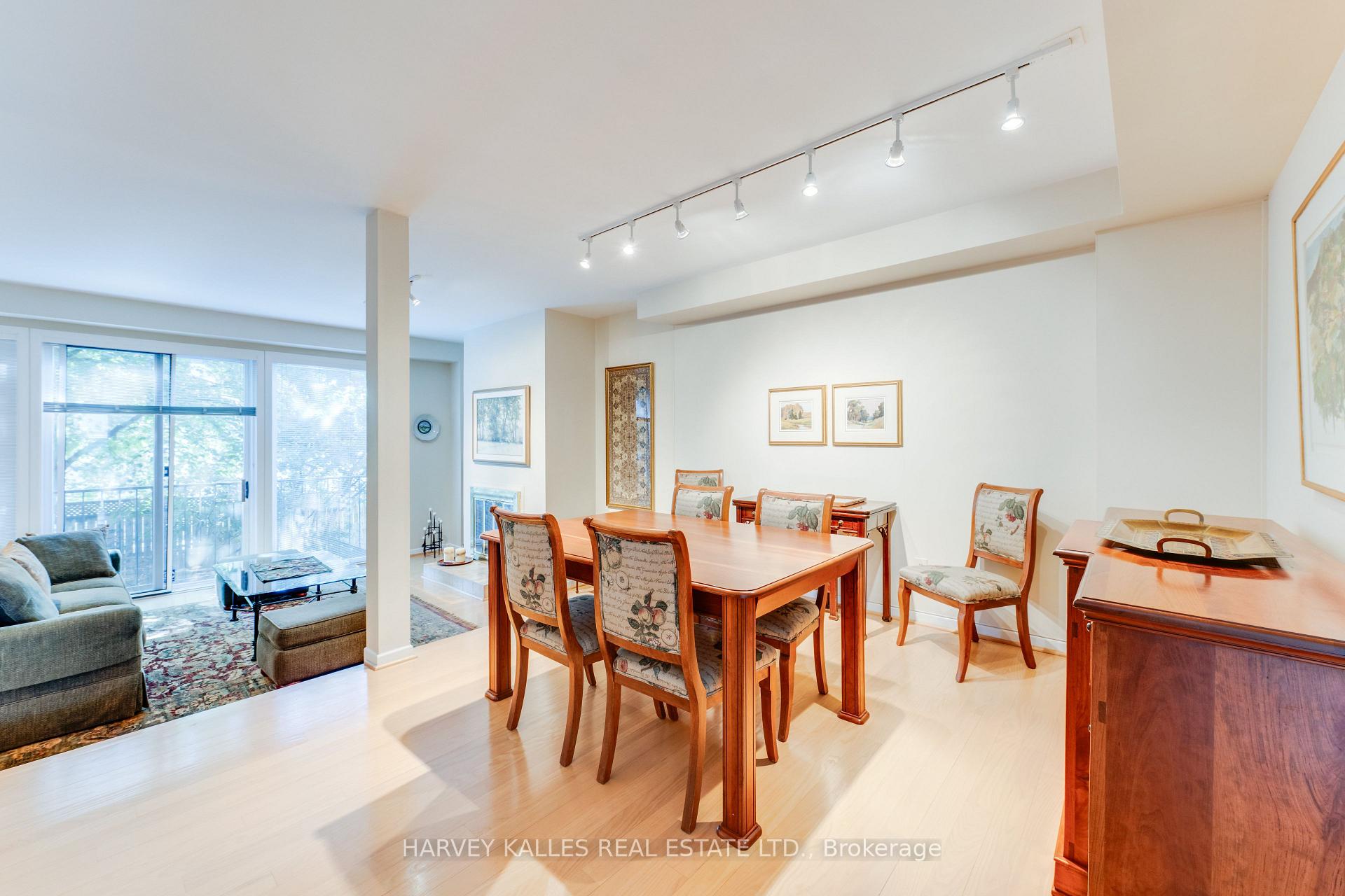 Photo 9 of 45 Melgund Road, Toronto, Casa Loma — HOMEH
