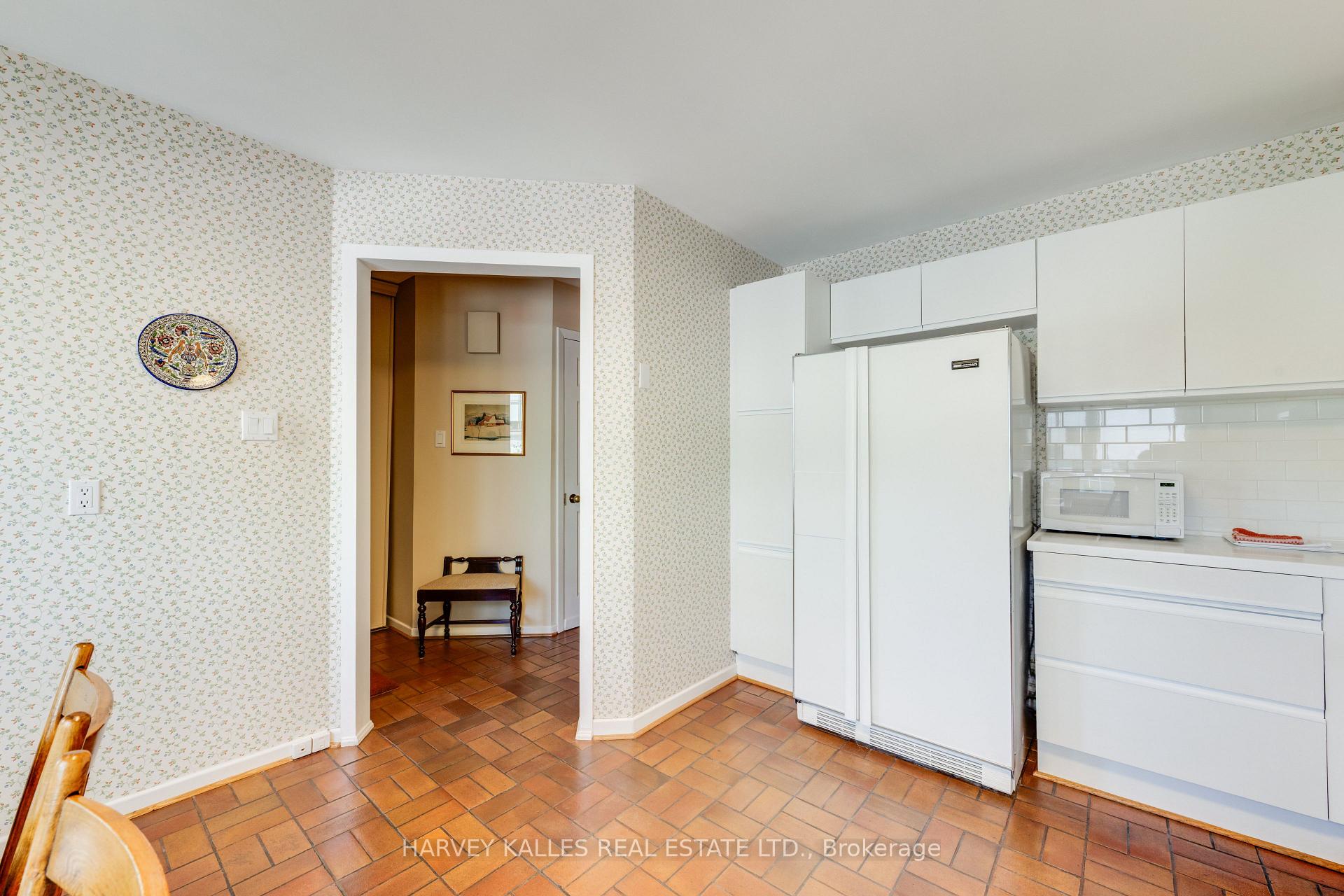 Photo 18 of 45 Melgund Road, Toronto, Casa Loma — HOMEH