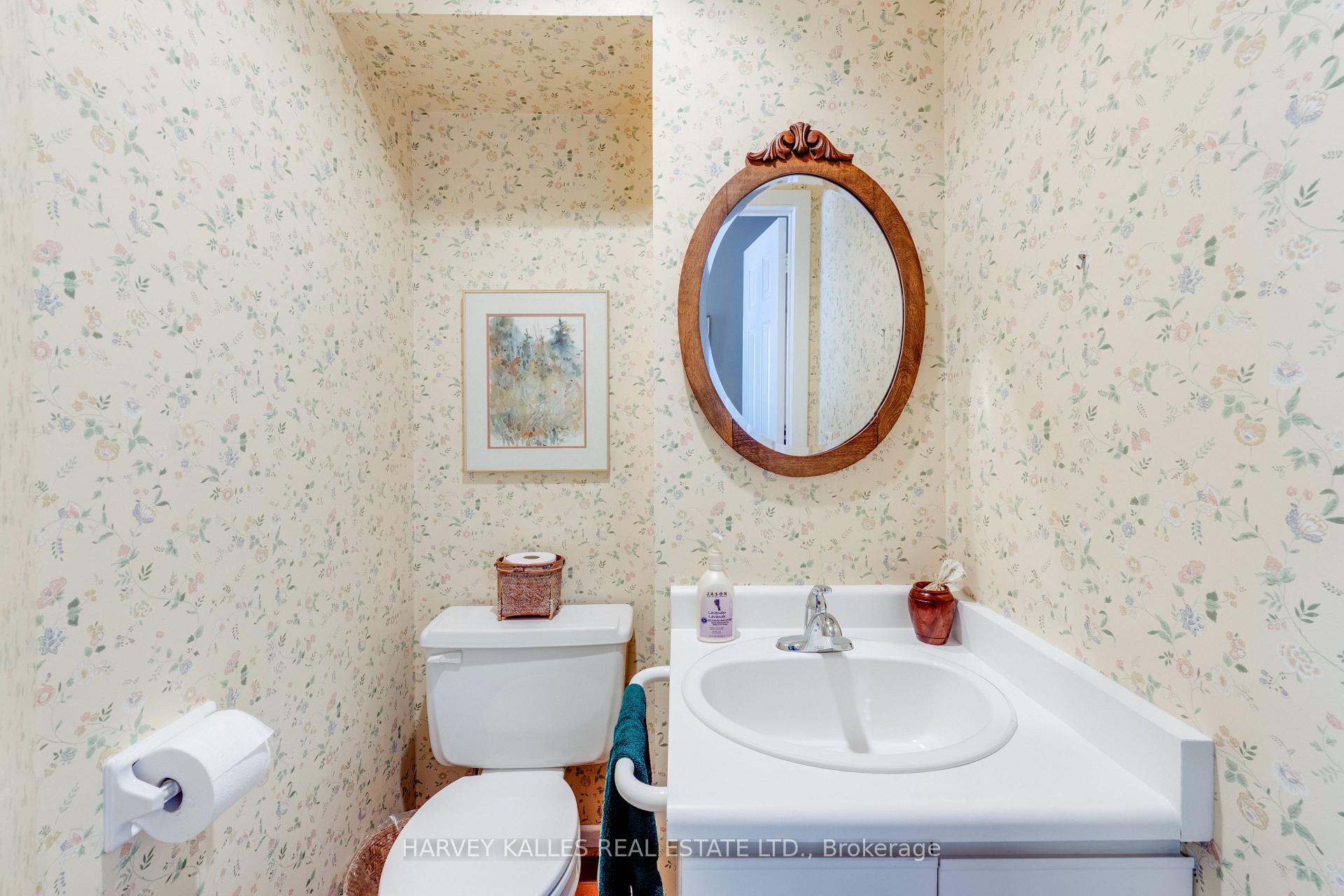 Photo 24 of 45 Melgund Road, Toronto, Casa Loma — HOMEH