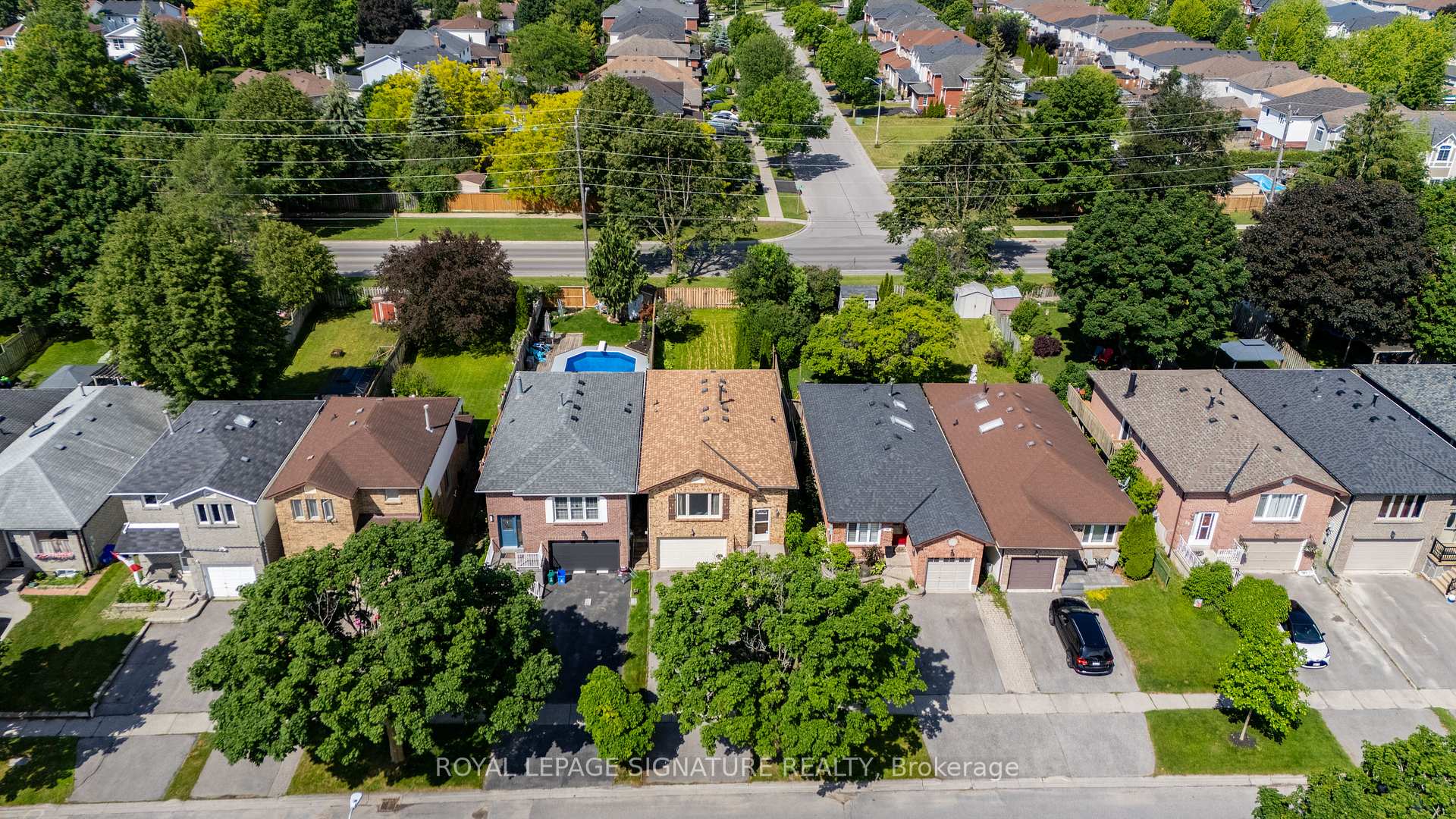 Photo 40 of 20 McFeeters Crescent, Clarington, Bowmanville — HOMEH