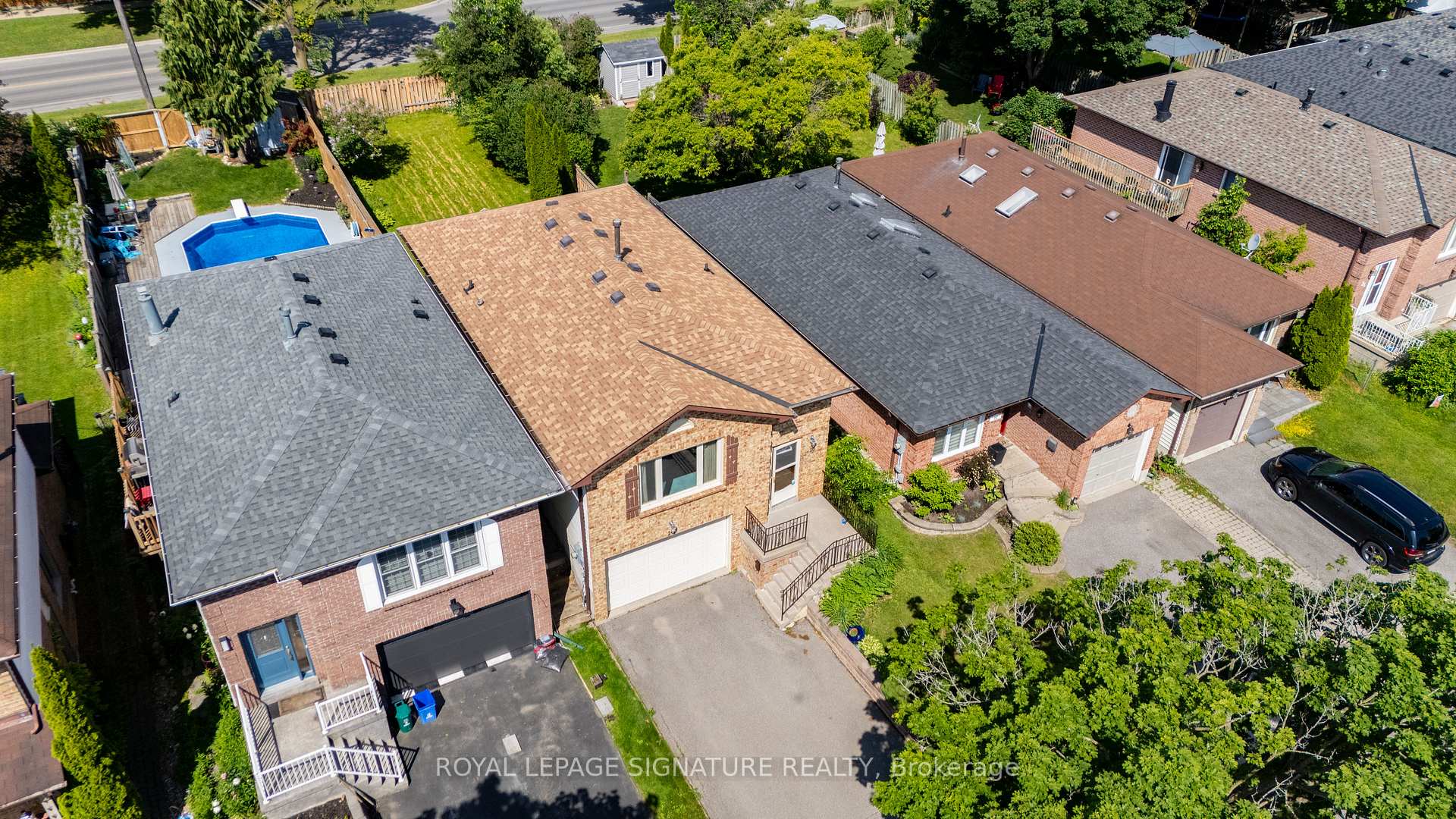 Photo 47 of 20 McFeeters Crescent, Clarington, Bowmanville — HOMEH