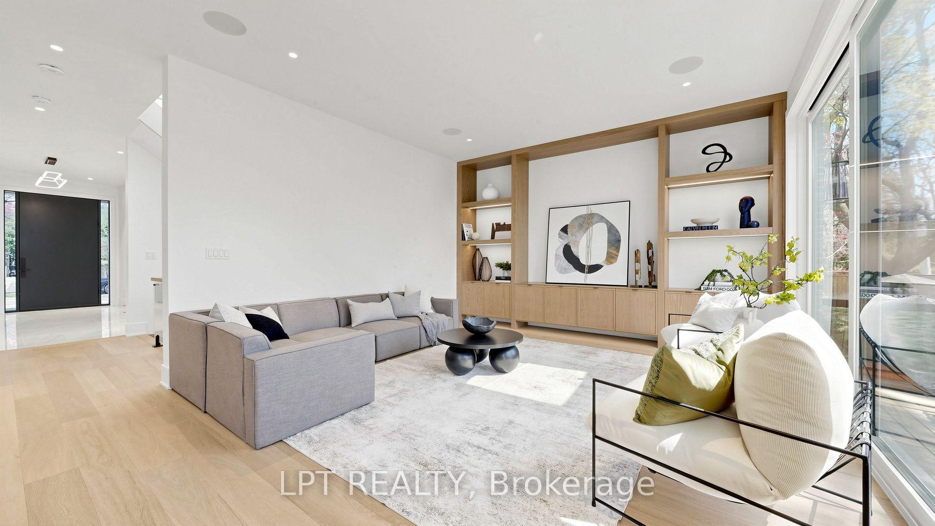 Photo 10 of 431 Heath Street E, Toronto, Leaside — HOMEH