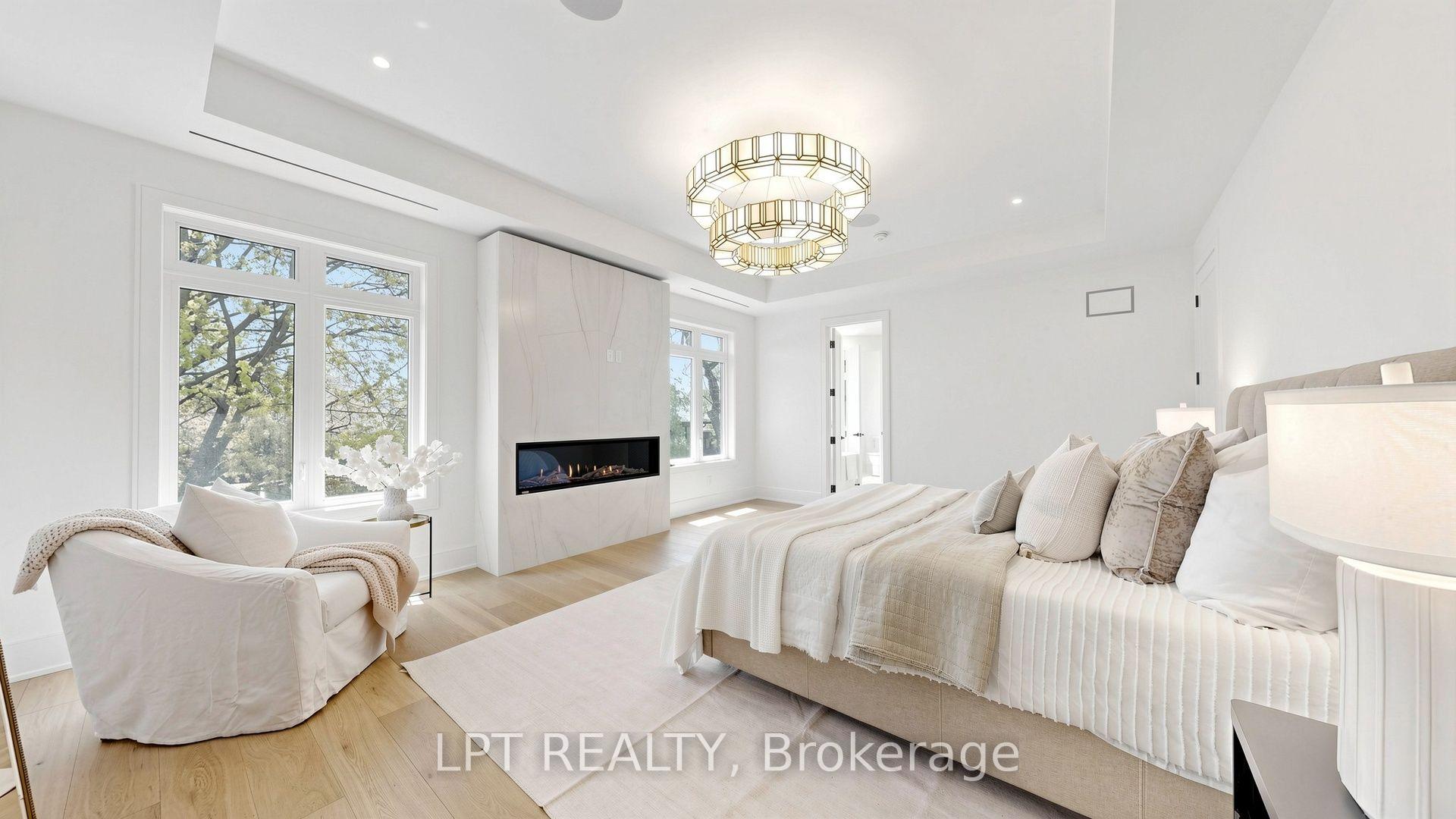 Photo 24 of 431 Heath Street E, Toronto, Leaside — HOMEH