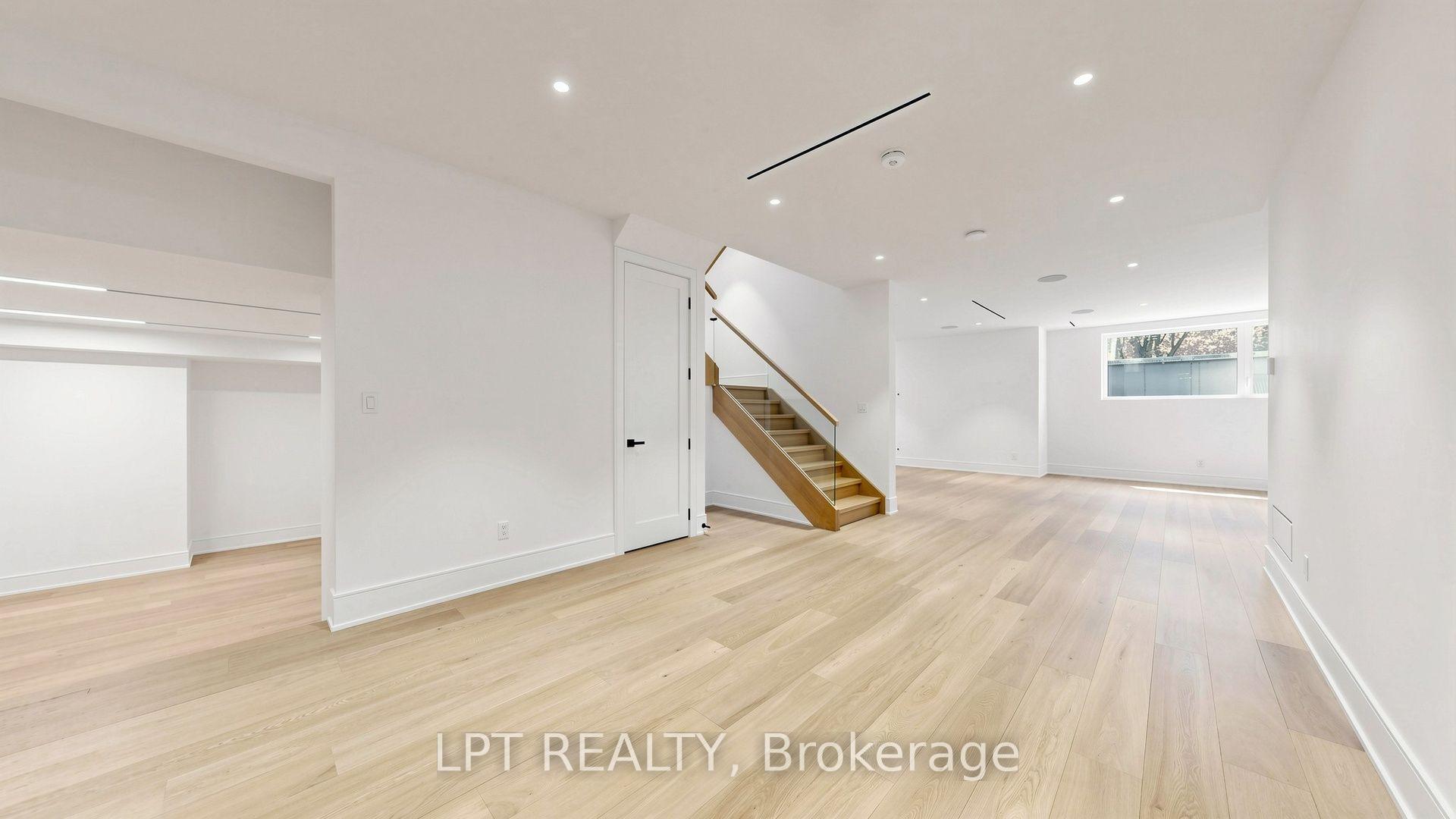 Photo 28 of 431 Heath Street E, Toronto, Leaside — HOMEH