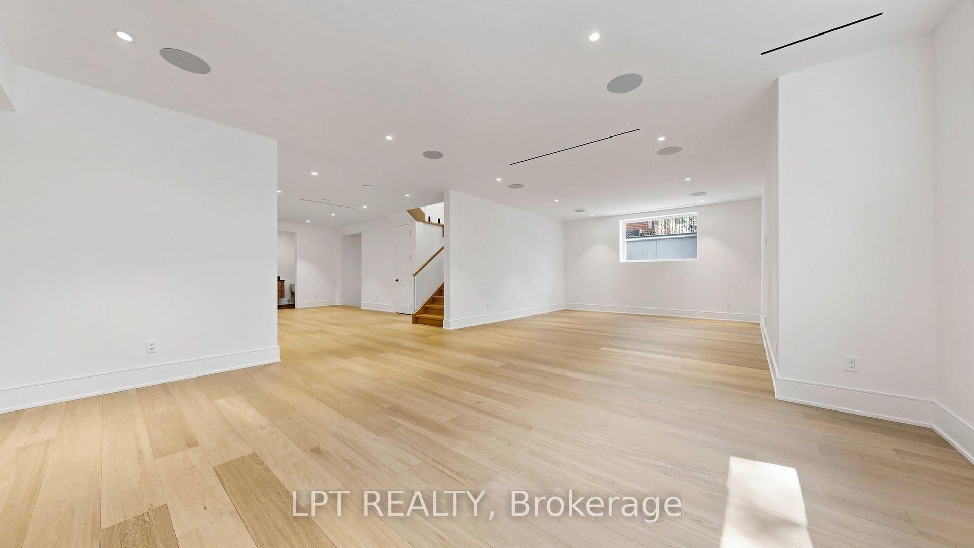 Photo 29 of 431 Heath Street E, Toronto, Leaside — HOMEH