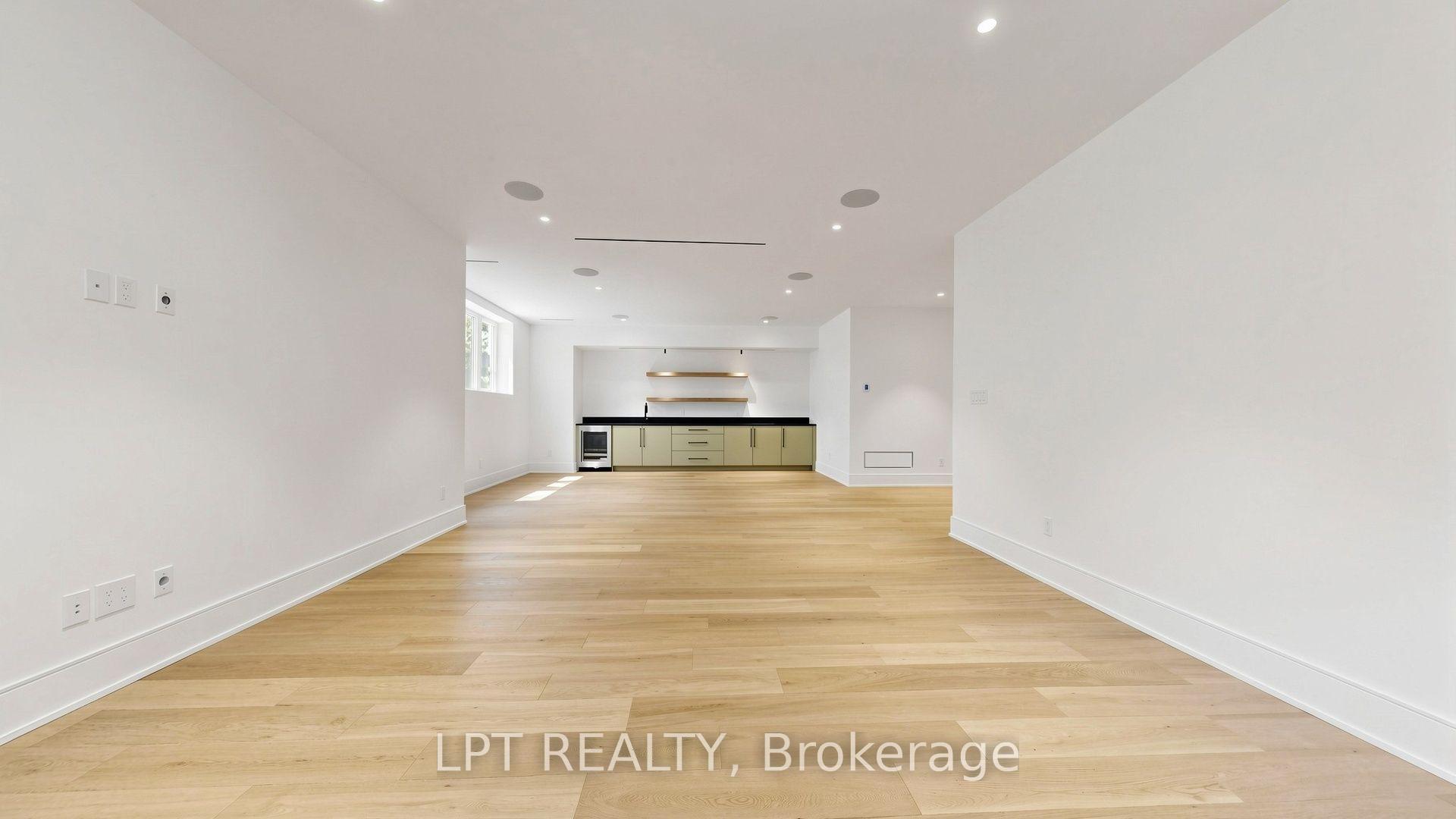 Photo 31 of 431 Heath Street E, Toronto, Leaside — HOMEH