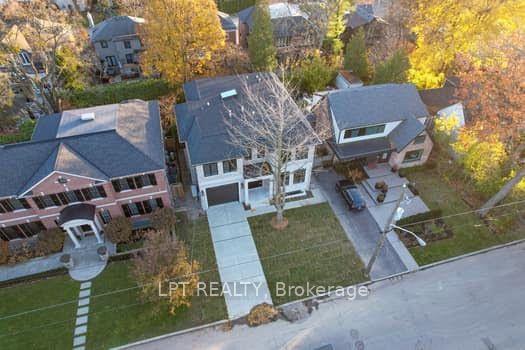Photo 5 of 431 Heath Street E, Toronto, Leaside — HOMEH