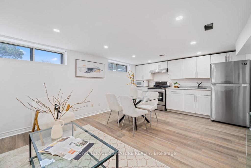 Photo 13 of Unit Bsmt, 12 Davidson Road, Aurora, Aurora Heights — HOMEH