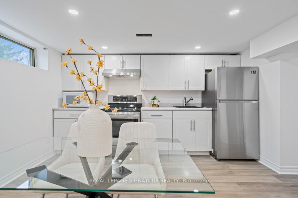 Photo 15 of Unit Bsmt, 12 Davidson Road, Aurora, Aurora Heights — HOMEH