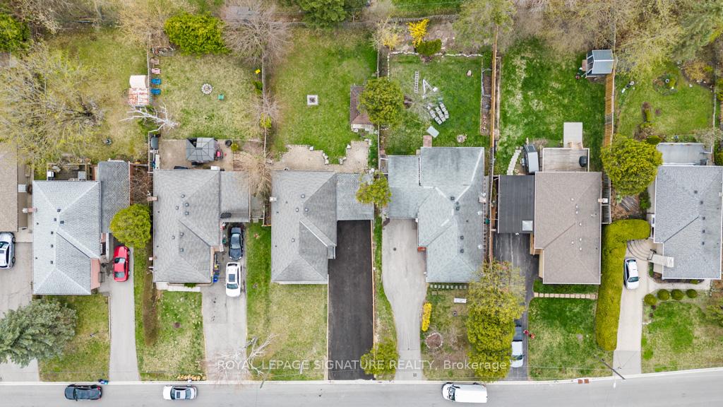 Photo 23 of Unit Bsmt, 12 Davidson Road, Aurora, Aurora Heights — HOMEH
