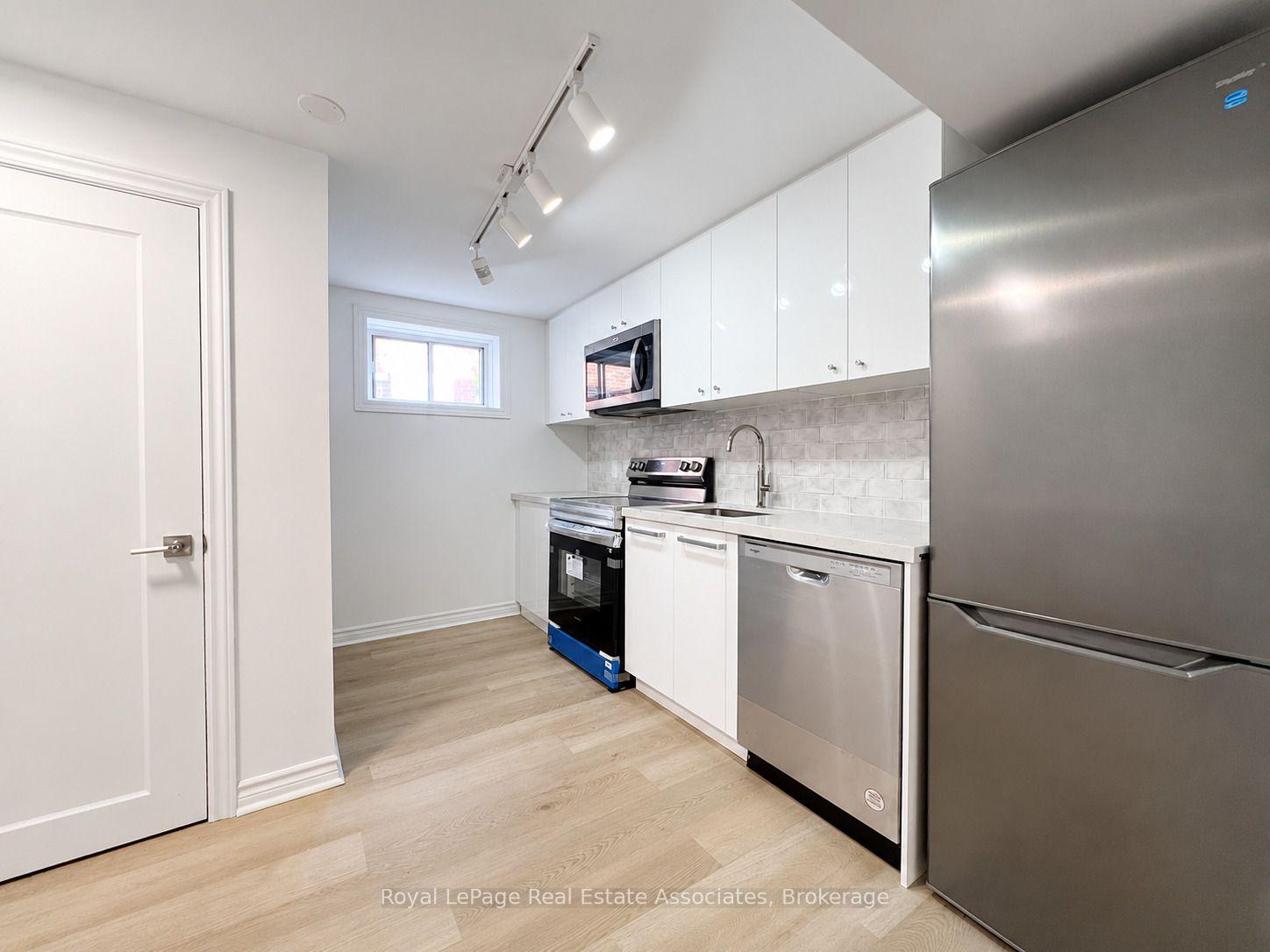 Photo 1 of Unit Bsmt, 20 Silvercrest Avenue, Etobicoke, Alderwood — HOMEH