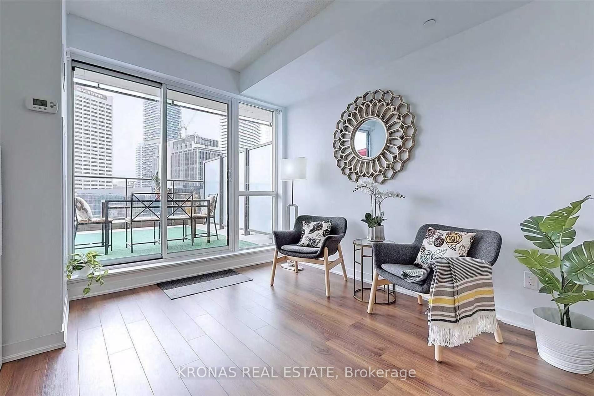 Photo 8 of Unit 1009, 60 Berwick Avenue, Toronto, Yonge-Eglinton — HOMEH