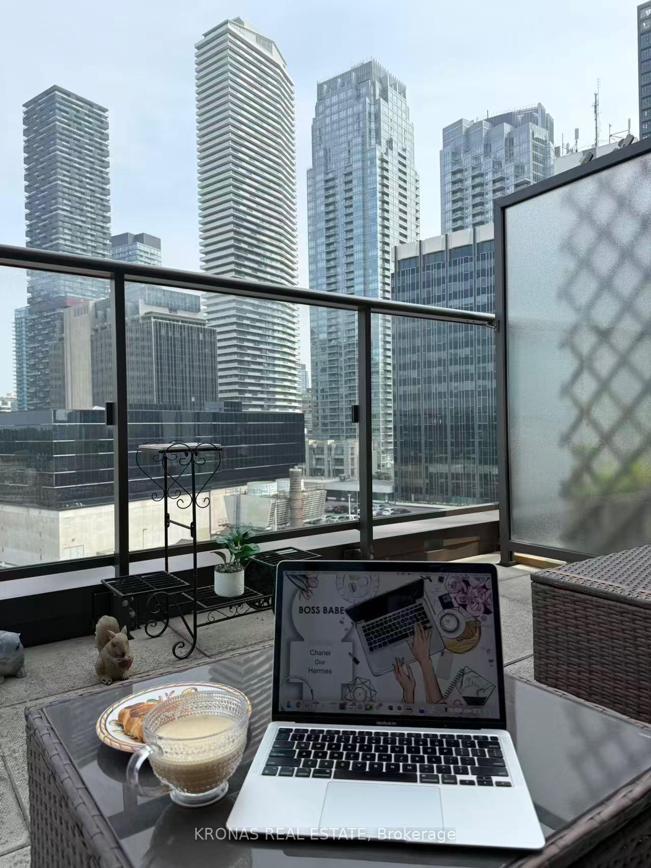 Photo 10 of Unit 1009, 60 Berwick Avenue, Toronto, Yonge-Eglinton — HOMEH