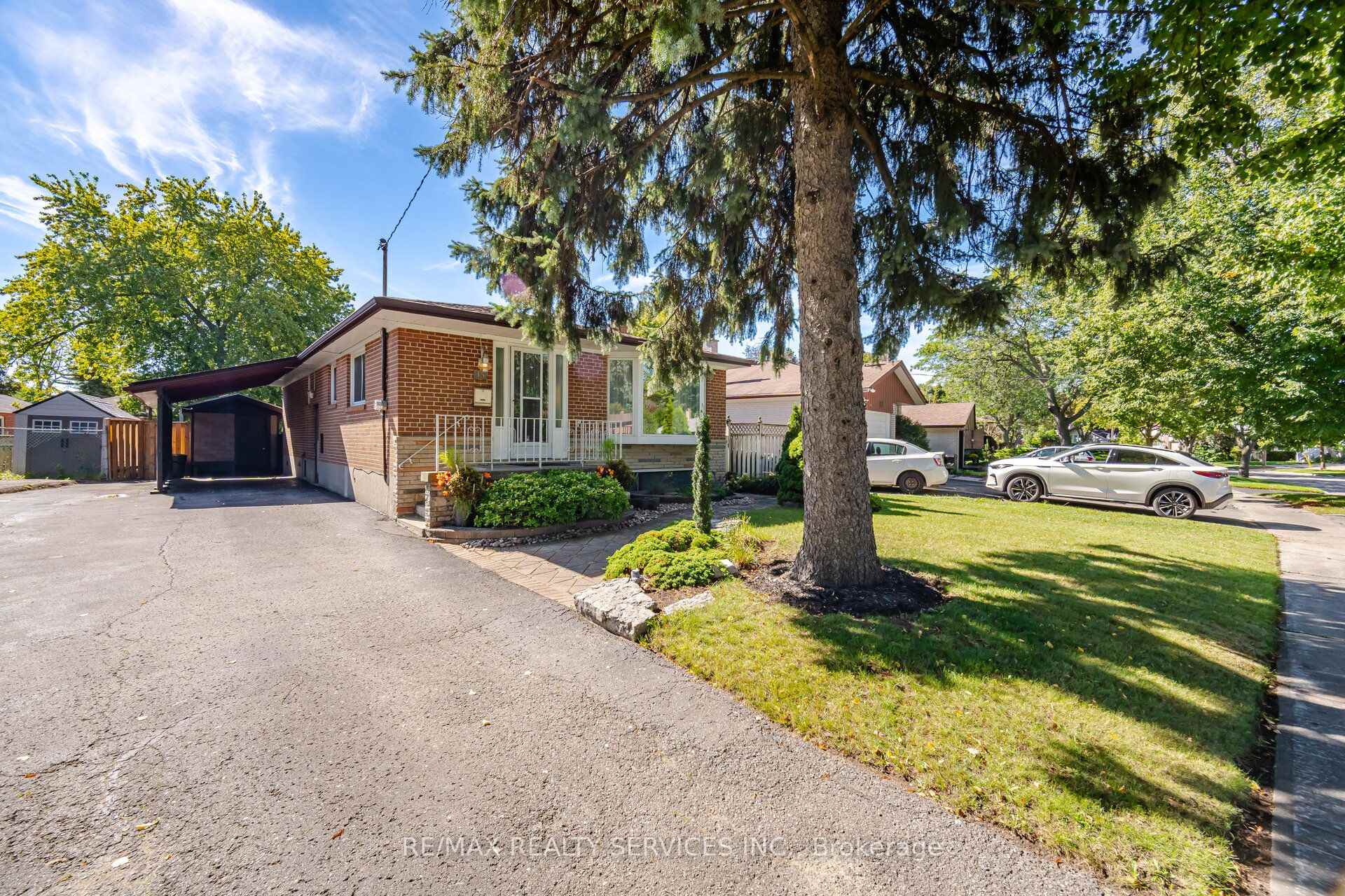 Photo 6 of 15 Shoreview Drive, Scarborough, West Hill — HOMEH