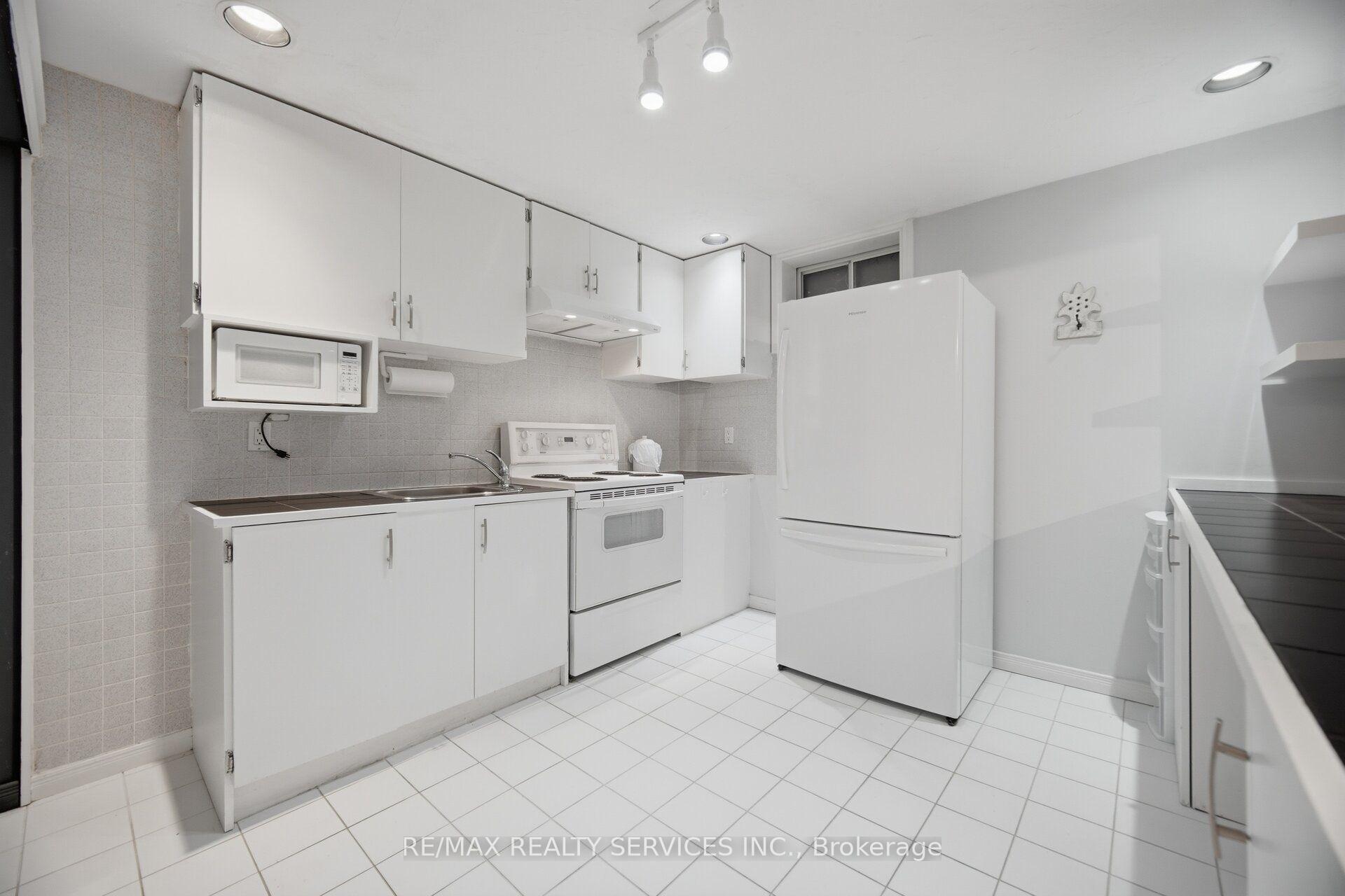 Photo 34 of 15 Shoreview Drive, Scarborough, West Hill — HOMEH