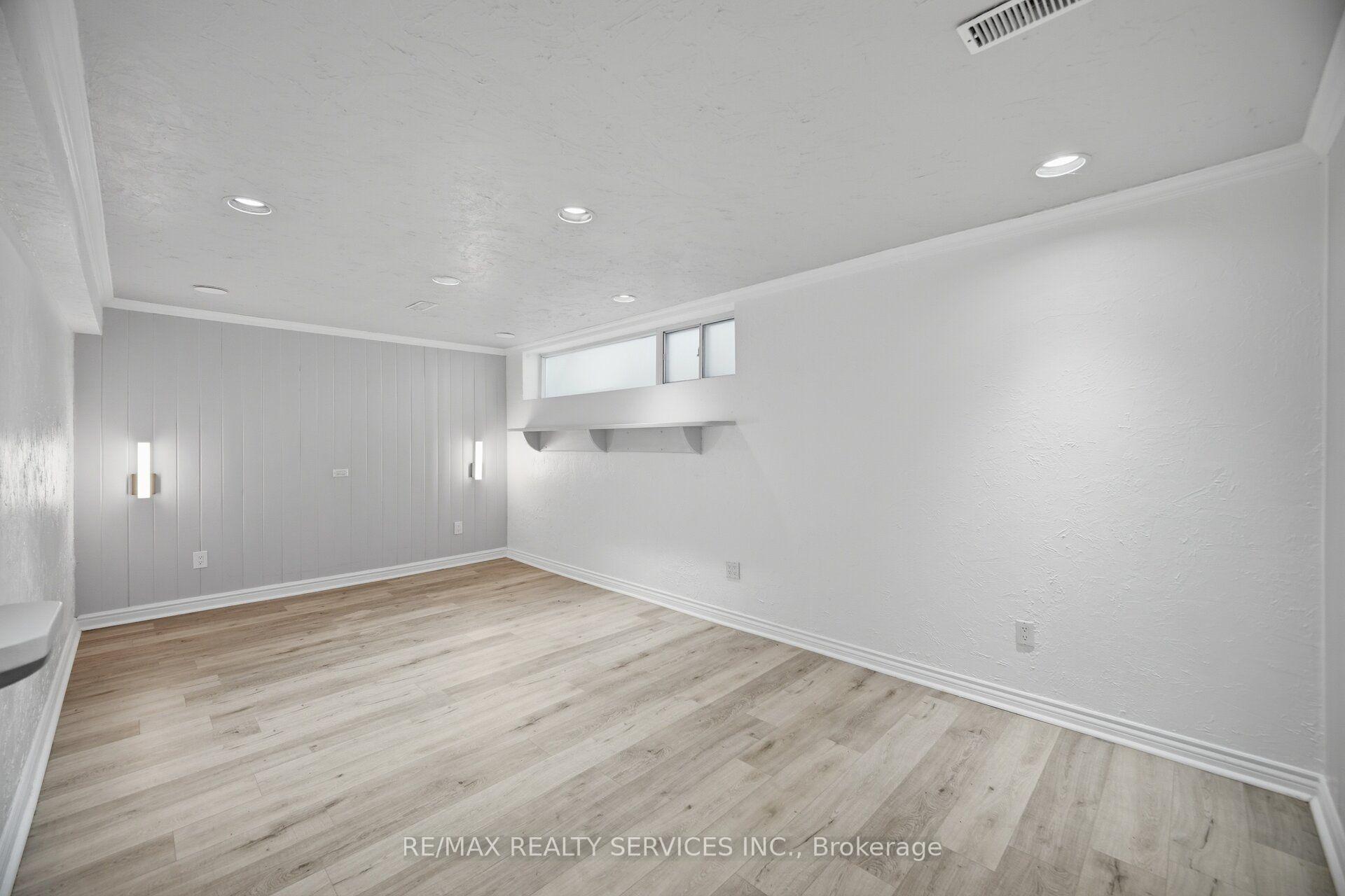 Photo 36 of 15 Shoreview Drive, Scarborough, West Hill — HOMEH