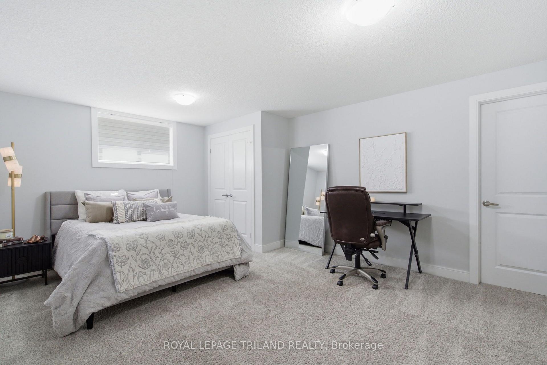 Photo 36 of 149 Collins Way, Strathroy-Caradoc, SE — HOMEH