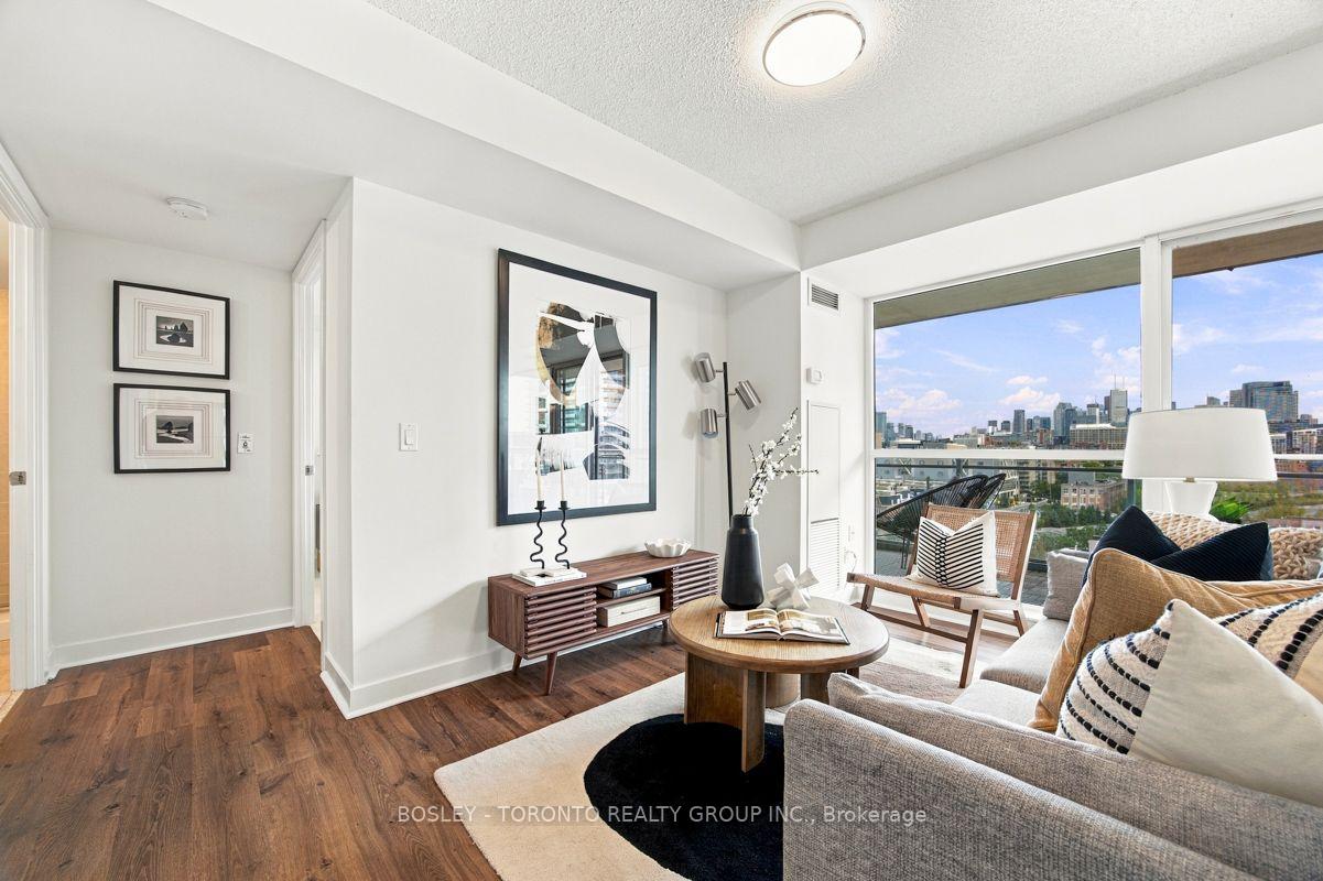 Photo 6 of Unit 810, 80 Western Battery Road, Toronto, Niagara — HOMEH