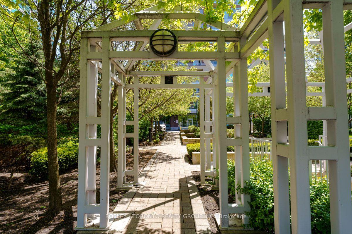 Photo 37 of Unit 810, 80 Western Battery Road, Toronto, Niagara — HOMEH