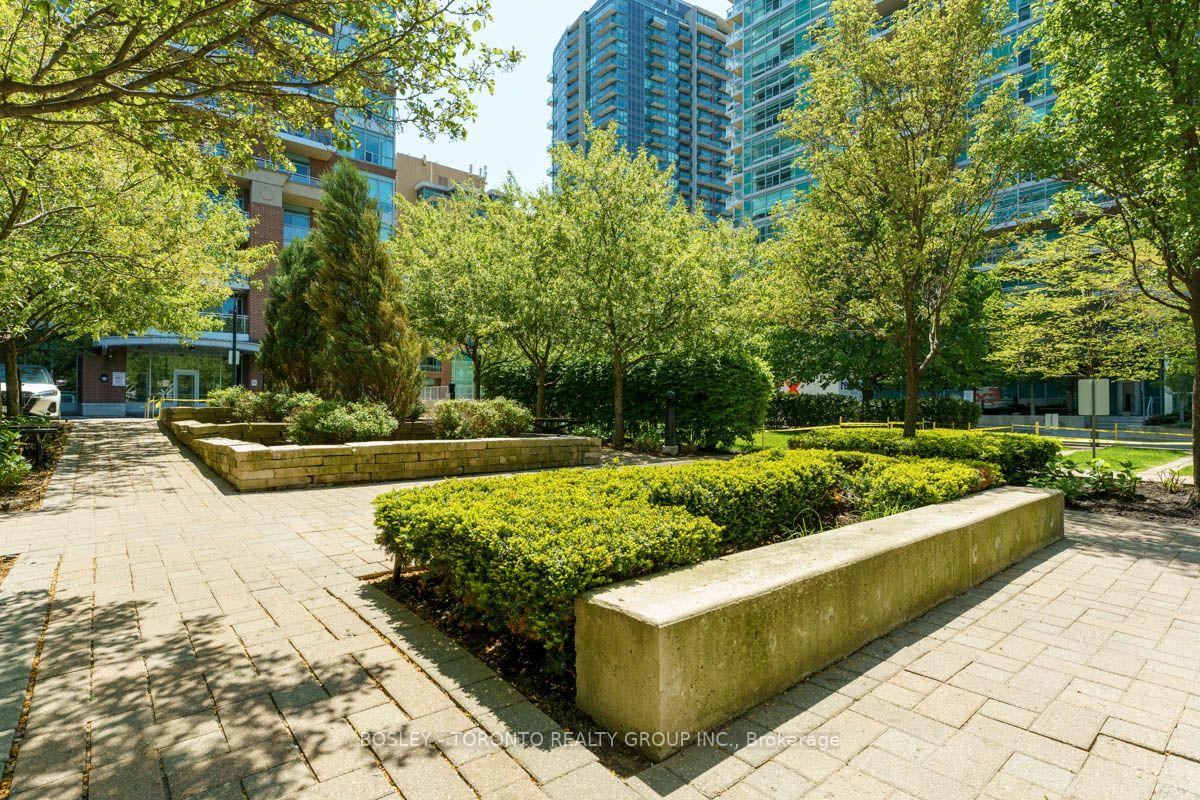 Photo 38 of Unit 810, 80 Western Battery Road, Toronto, Niagara — HOMEH