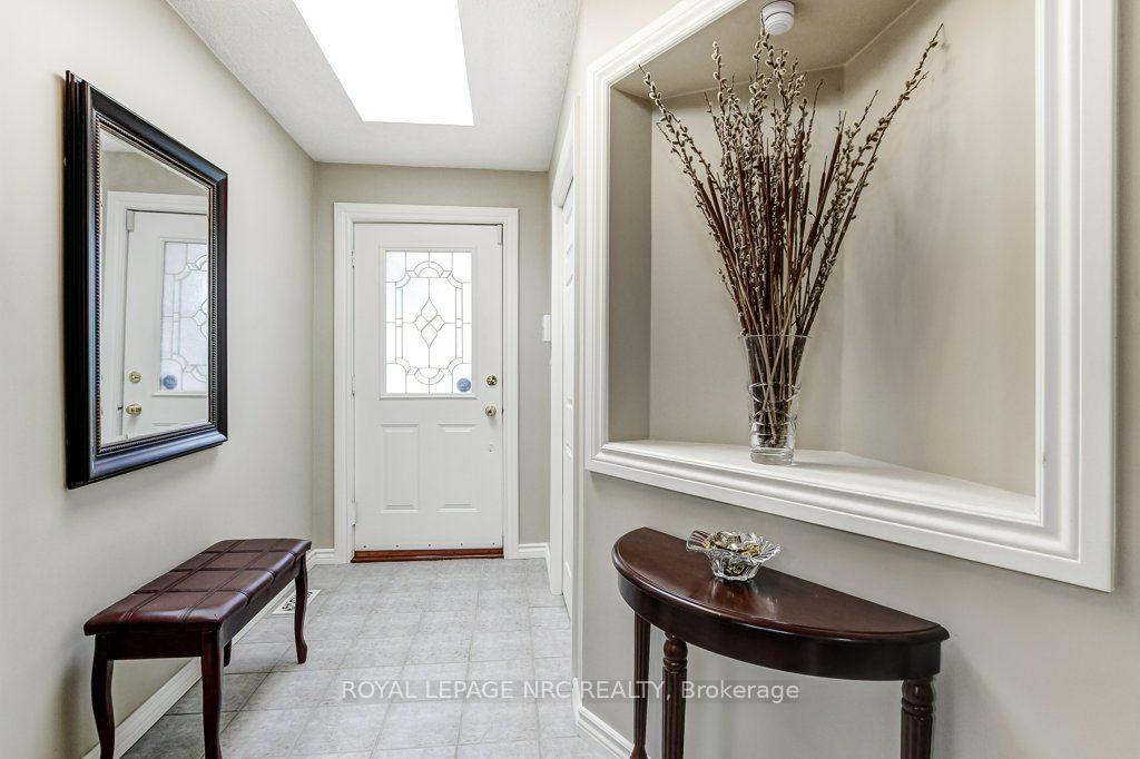 Photo 6 of 2315 Clifton Street, Thorold, Allanburg/Thorold South — HOMEH