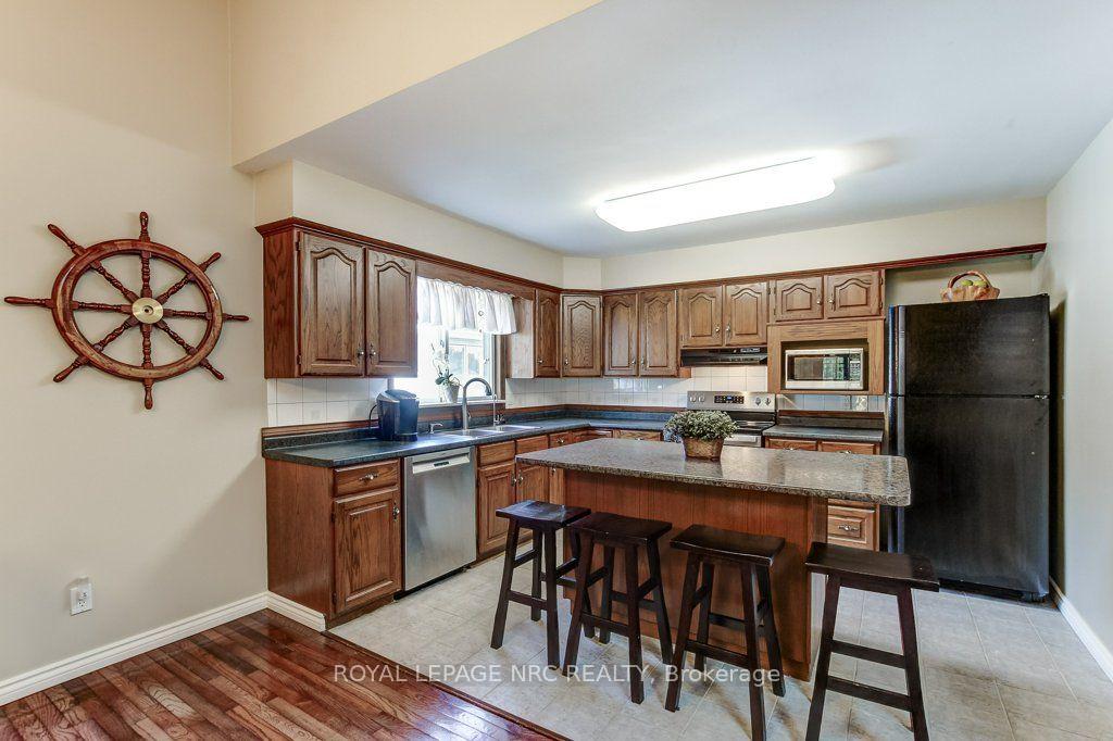 Photo 13 of 2315 Clifton Street, Thorold, Allanburg/Thorold South — HOMEH