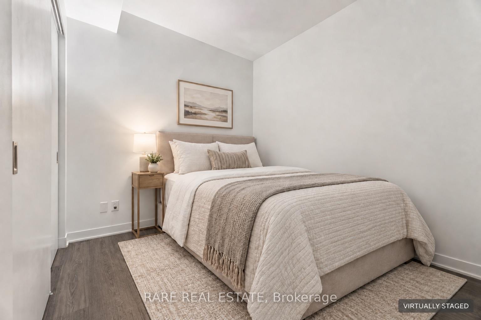 Photo 10 of Unit 410, 185 Alberta Avenue, Toronto, Oakwood Village — HOMEH