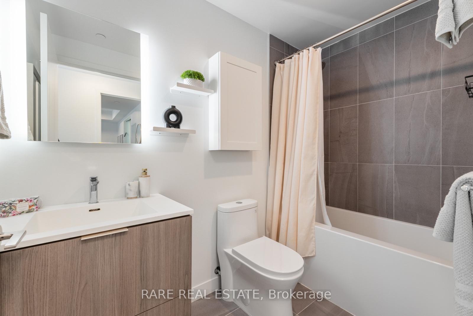 Photo 11 of Unit 410, 185 Alberta Avenue, Toronto, Oakwood Village — HOMEH