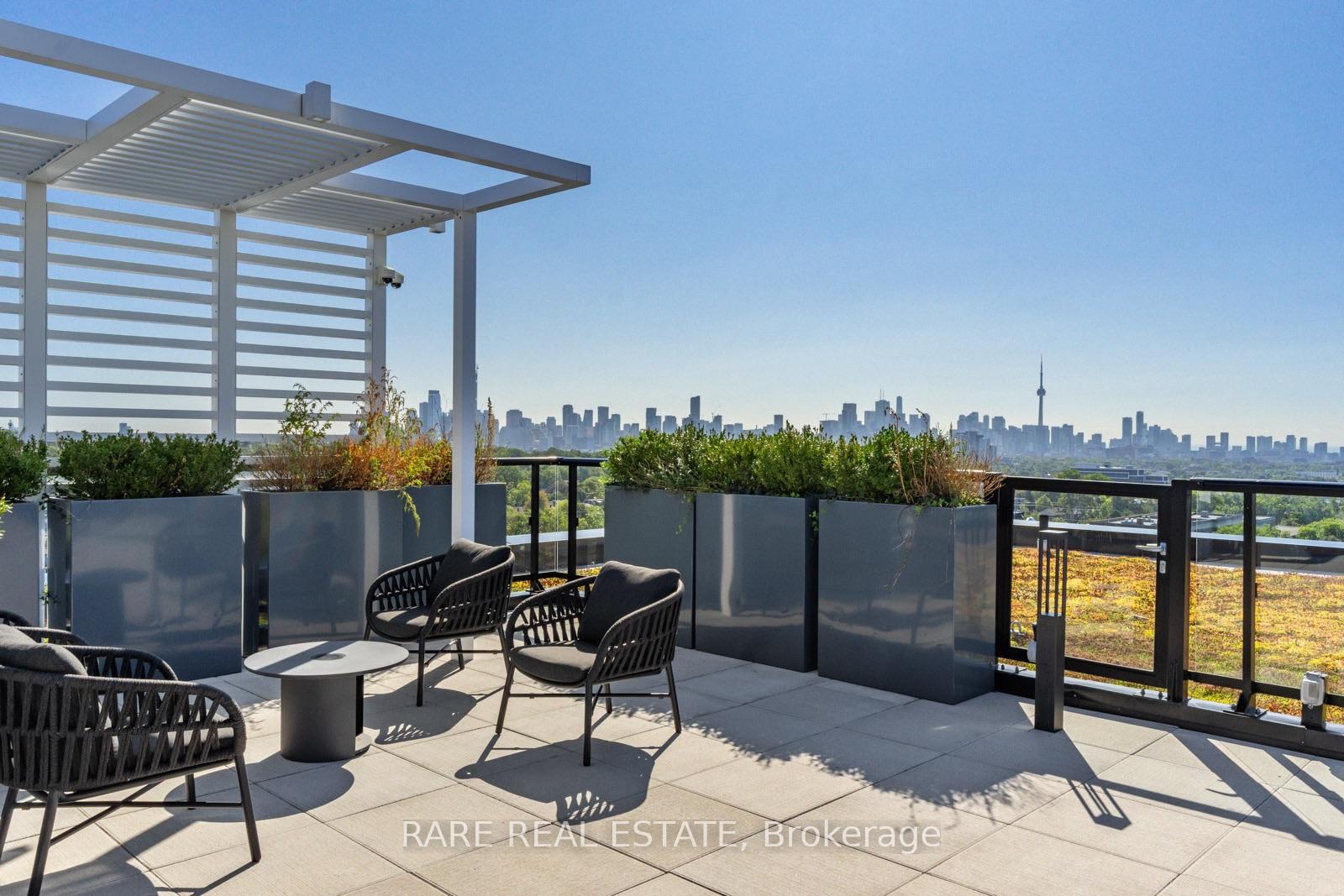 Photo 19 of Unit 410, 185 Alberta Avenue, Toronto, Oakwood Village — HOMEH