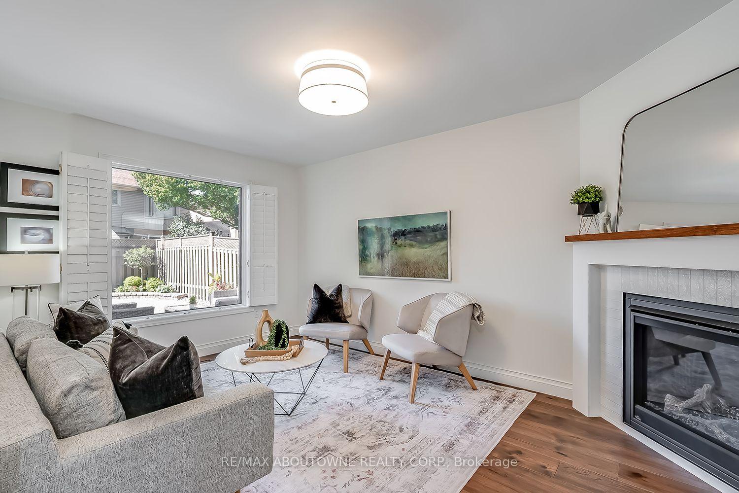 Photo 8 of 83 Niska Drive, Hamilton, Waterdown — HOMEH