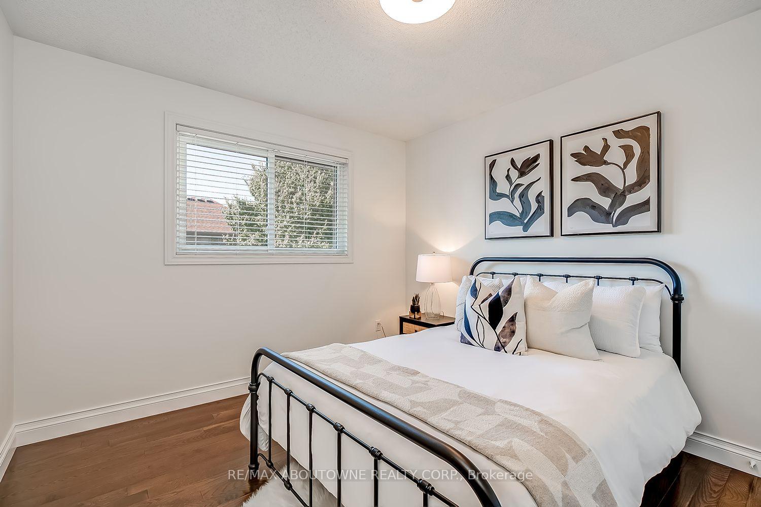 Photo 27 of 83 Niska Drive, Hamilton, Waterdown — HOMEH