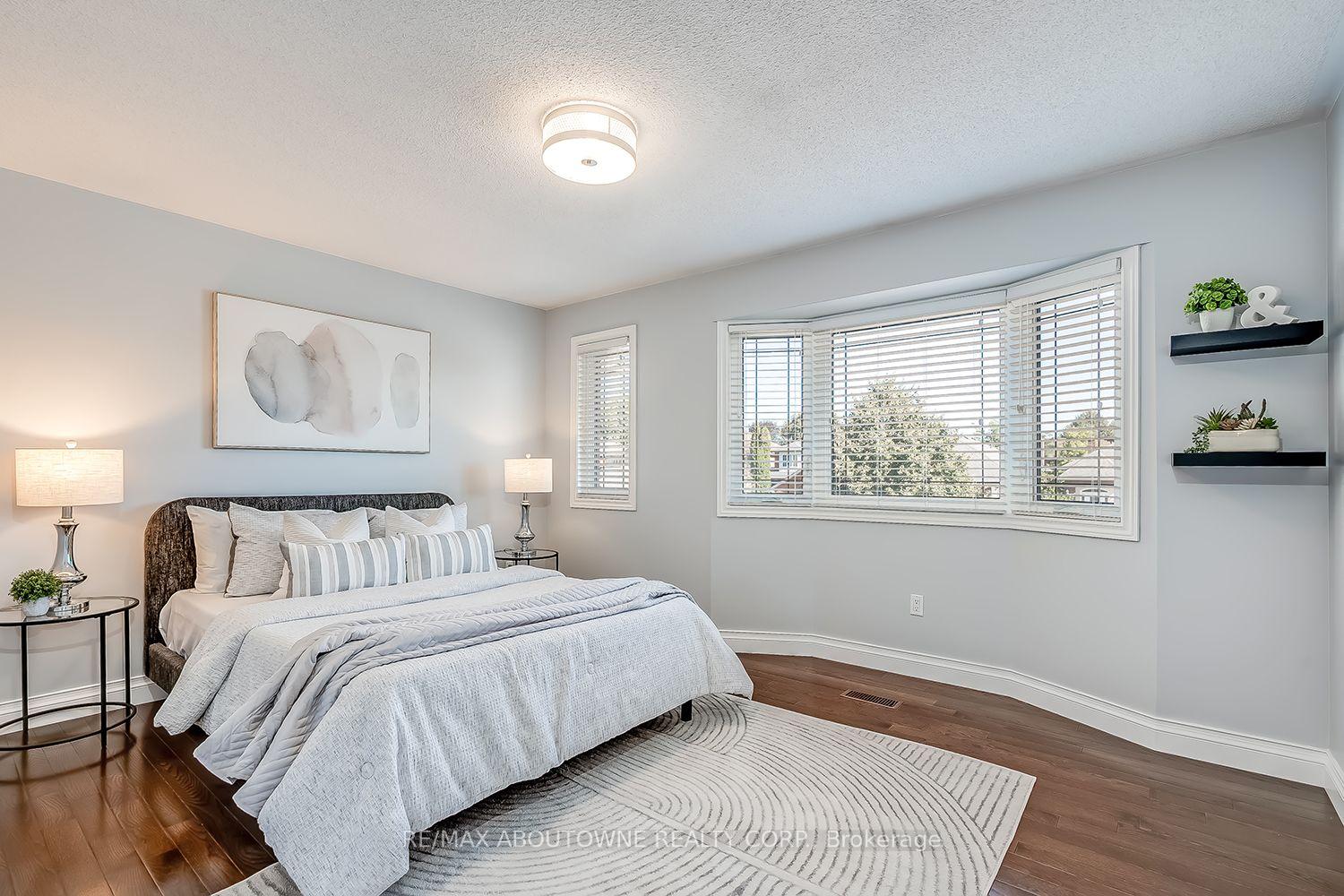 Photo 29 of 83 Niska Drive, Hamilton, Waterdown — HOMEH